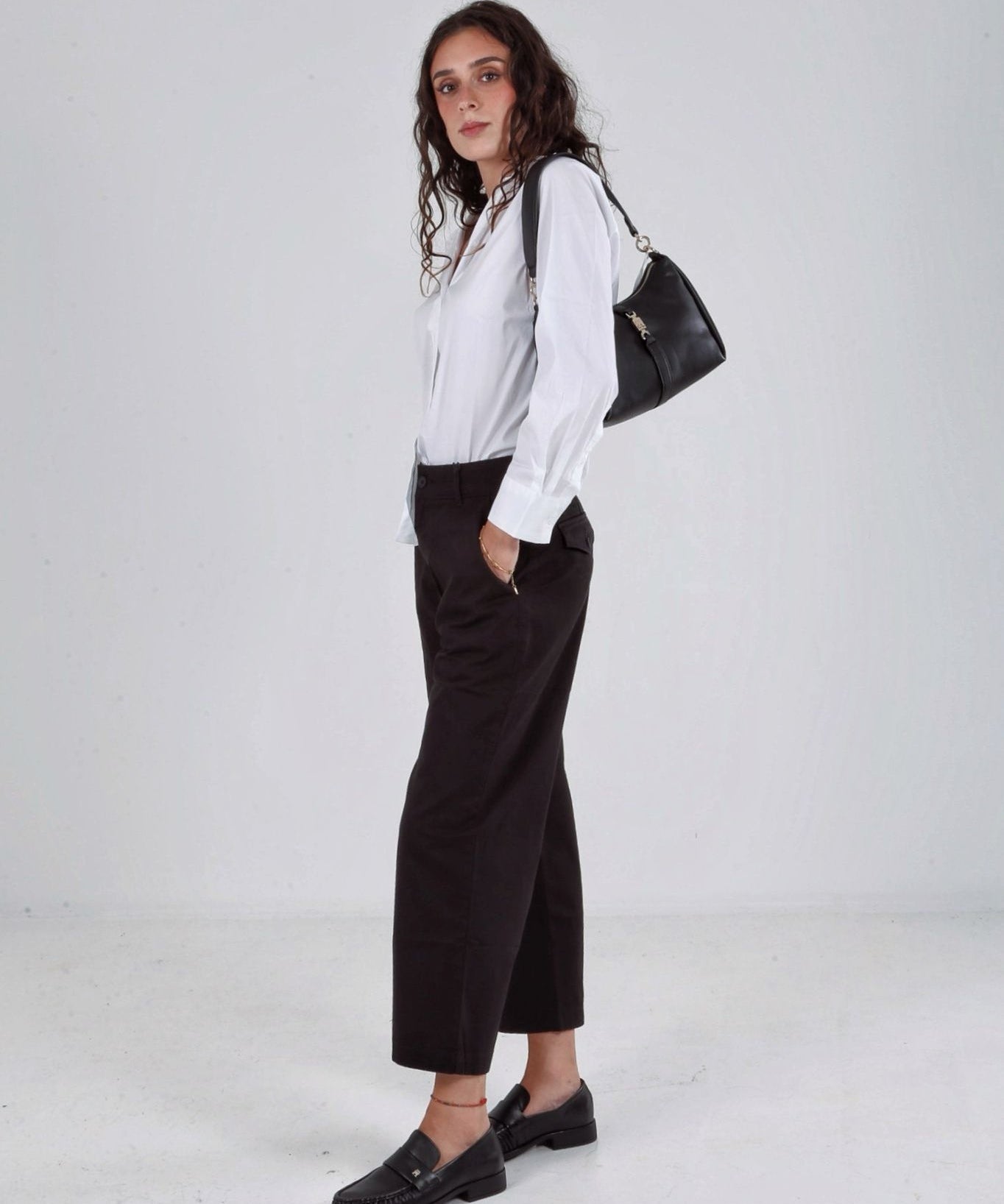 10.06_FLASH_SALE_TOMMY_TUTTE_LE_LINEE_SCONTI_FINO_AL_-50.jpg