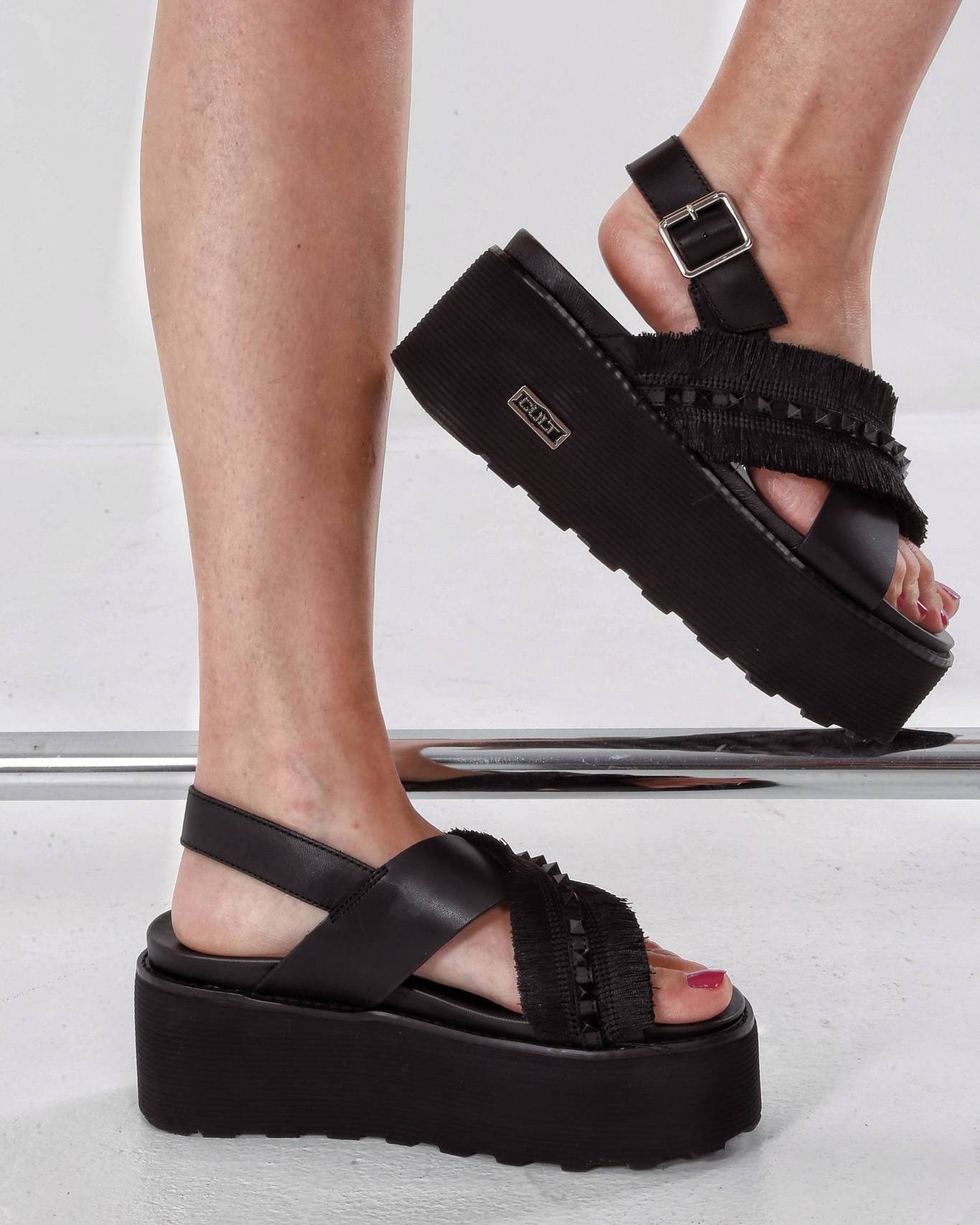 27.05_FLASH_SALE_SANDALI_UOMO_DONNA.jpg