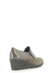 Slip-on Marrone Grace Shoes