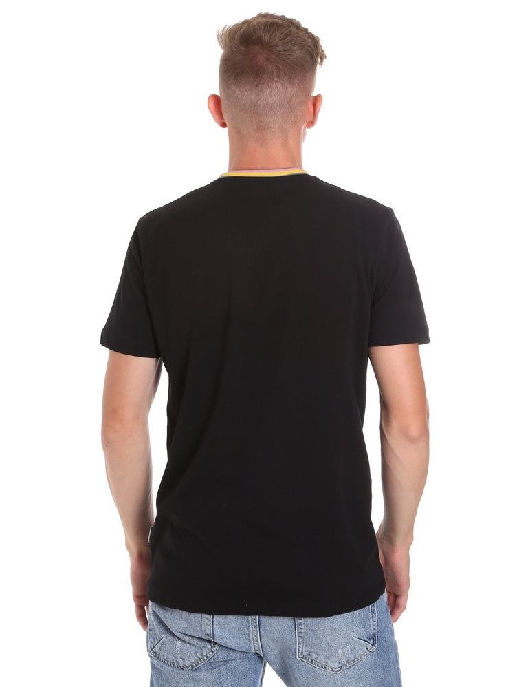 T-shirt Nero Sseinse