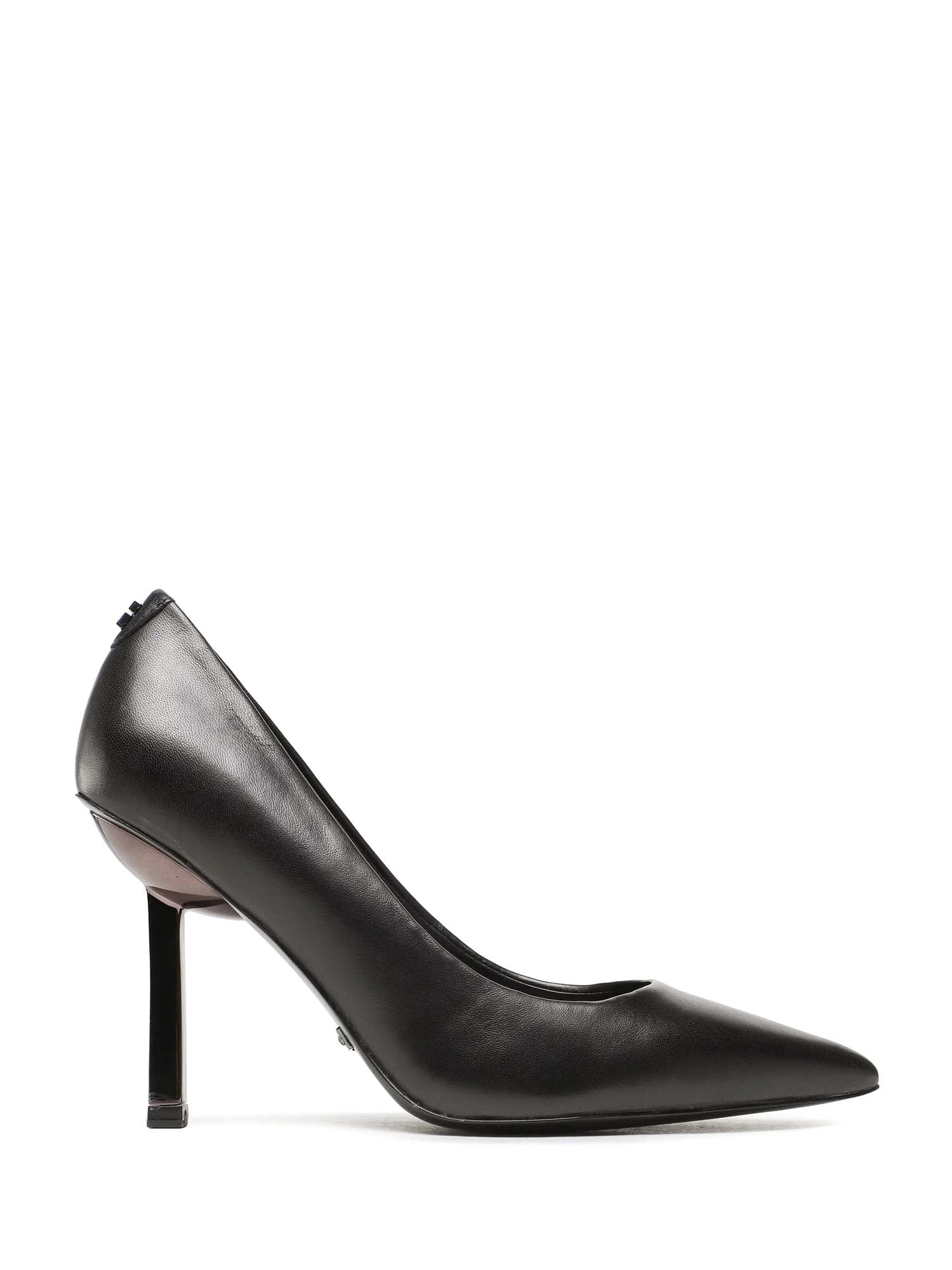 Decolleté Nero Guess