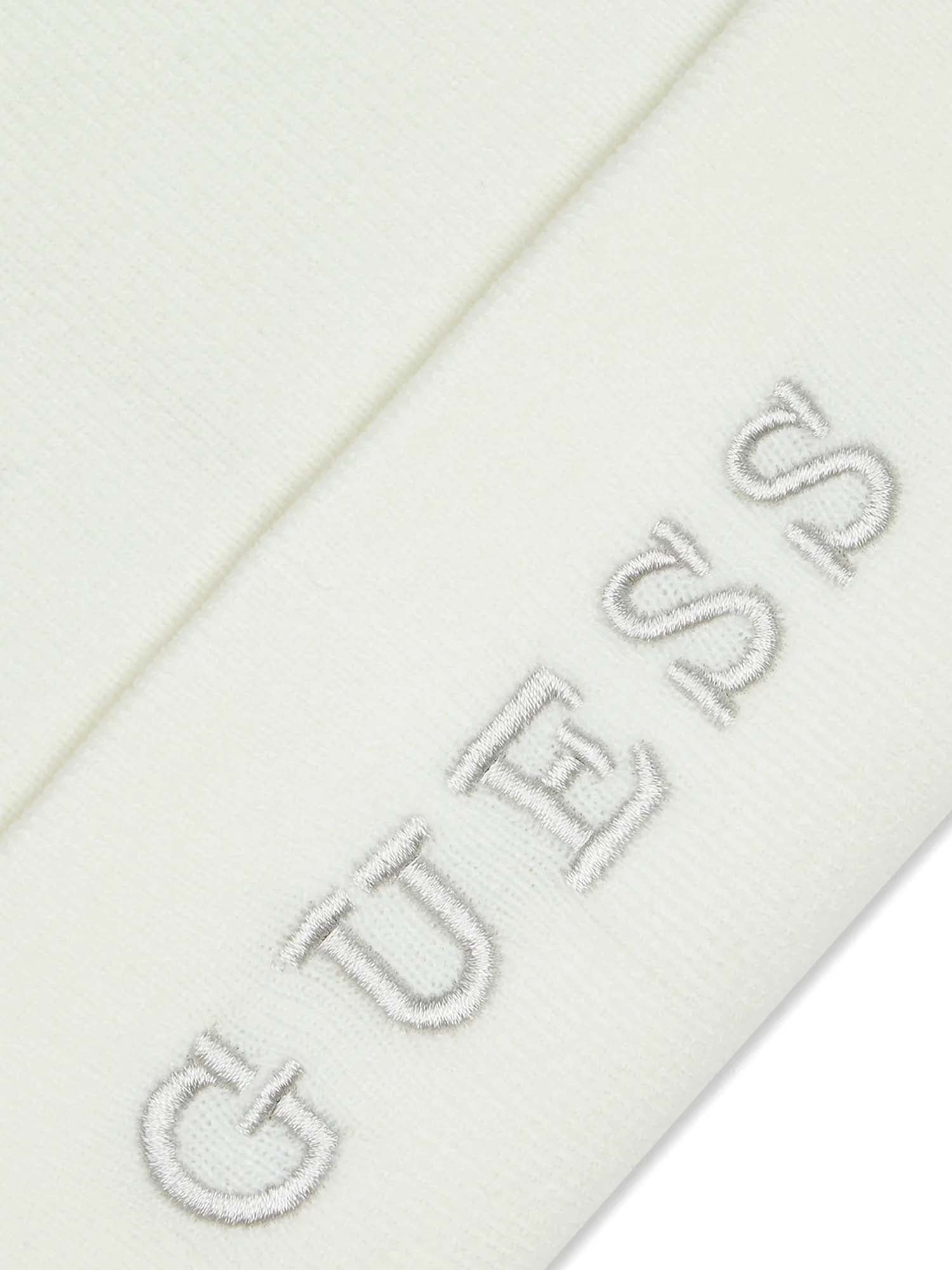 Cappelli Avorio Guess