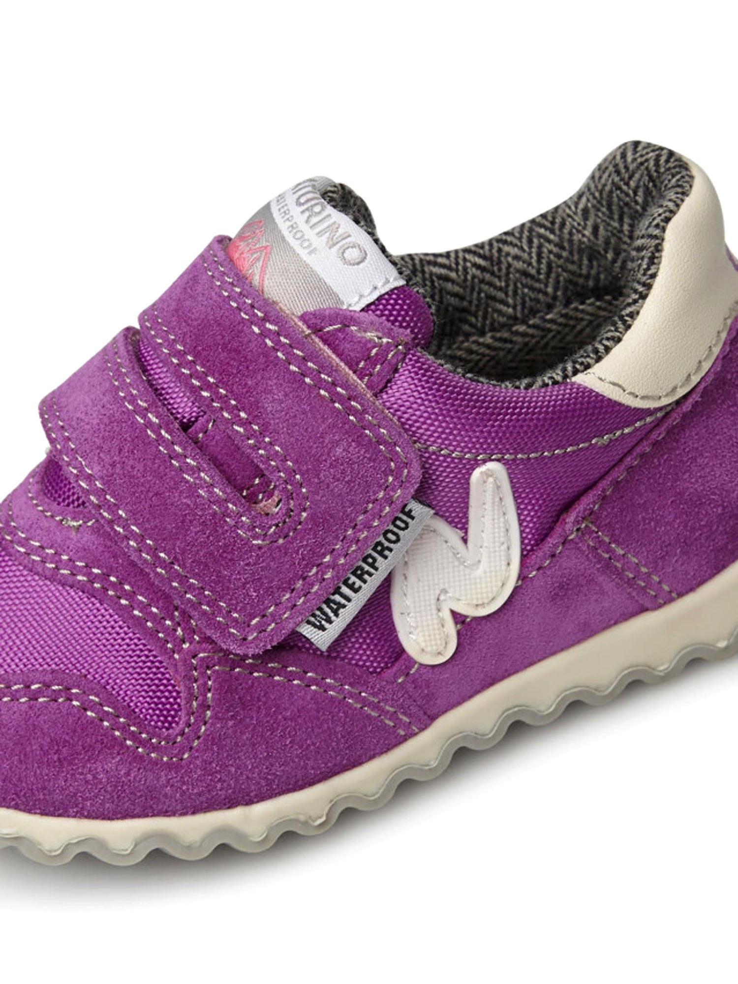 Scarpe con strappi Viola Naturino