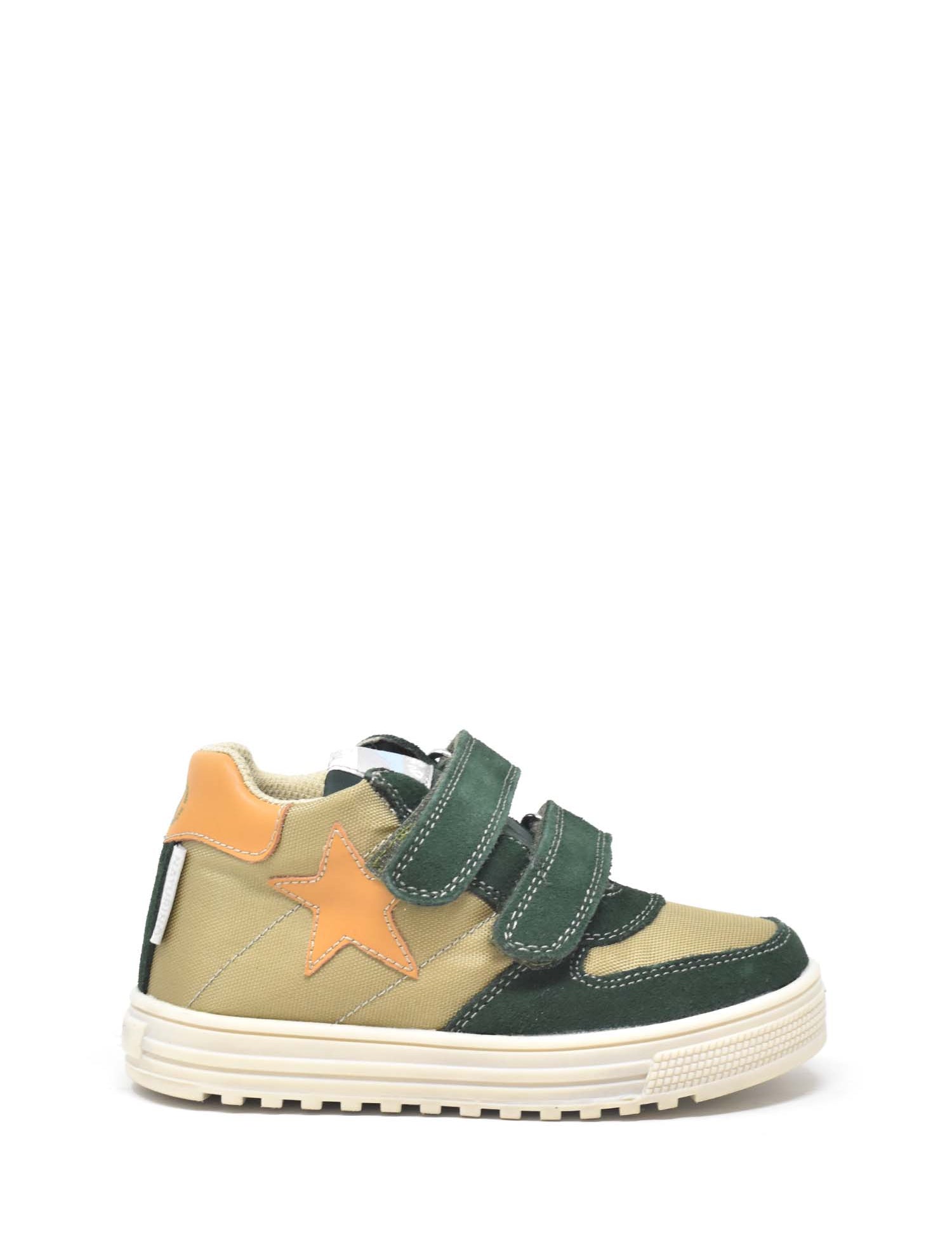 Scarpe con strappi Verde Naturino