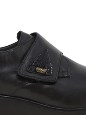 Scarpe con strappi Nero Valleverde