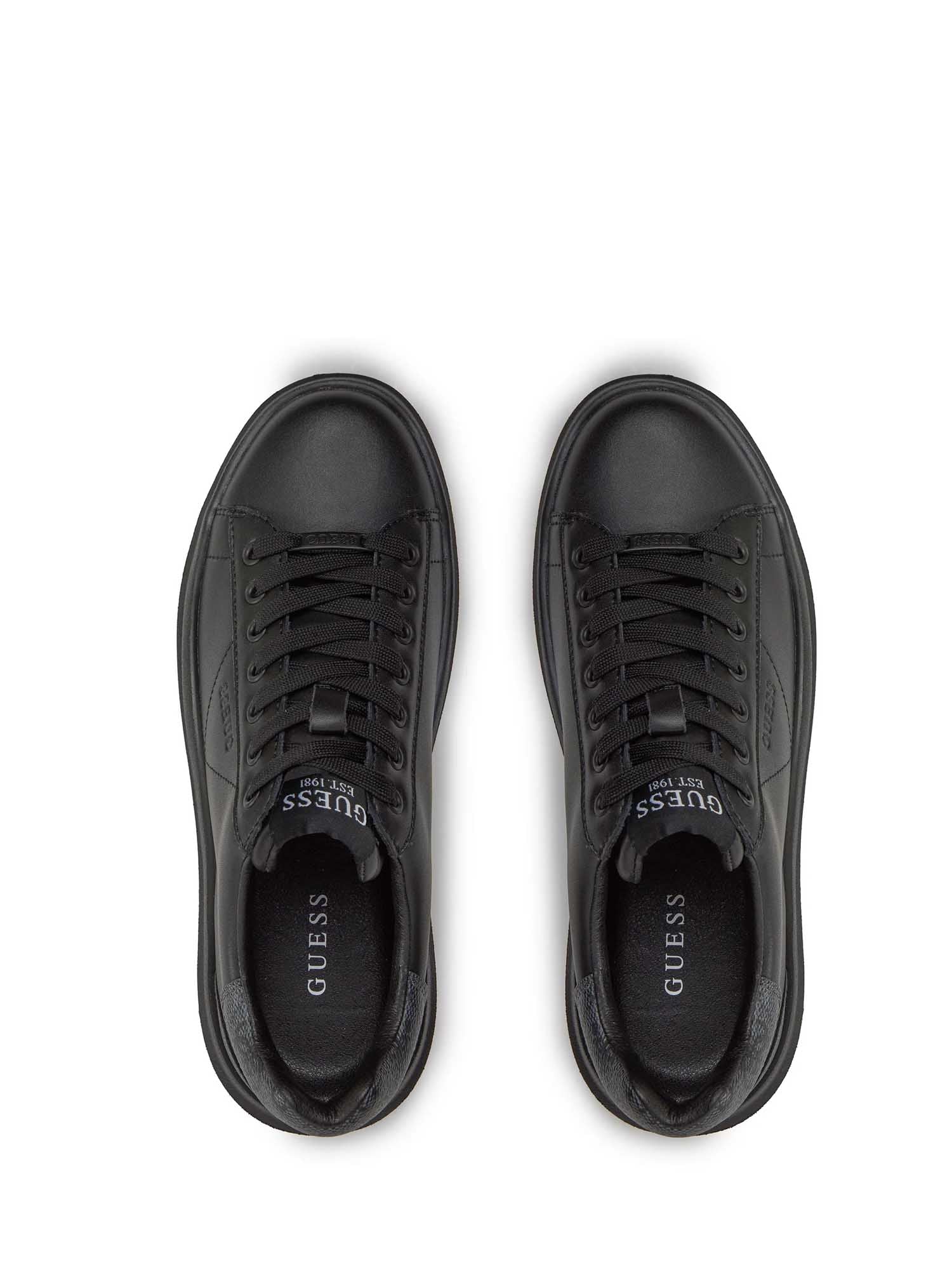 Sneakers Nero Guess