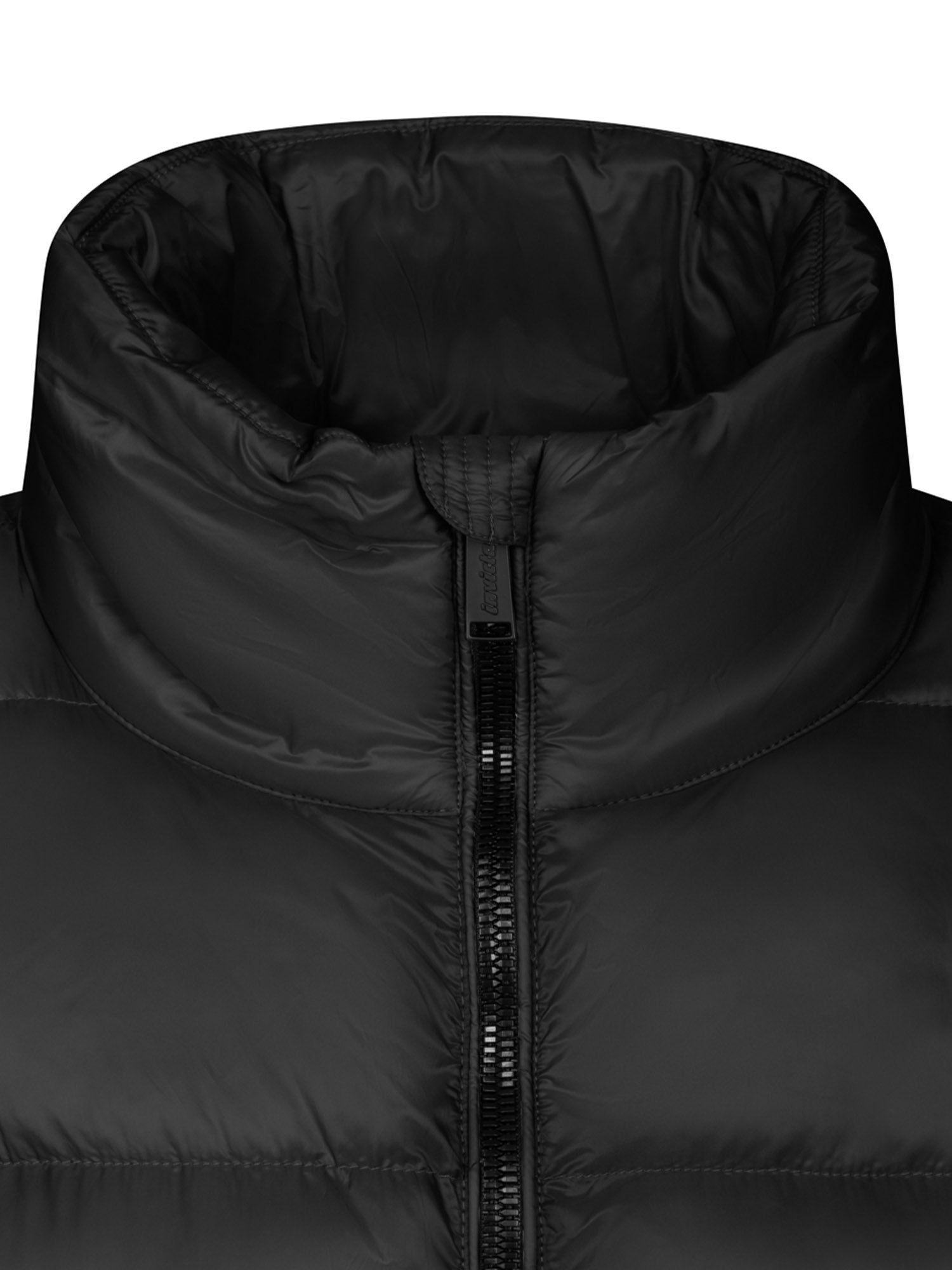 Piumini Nero Invicta