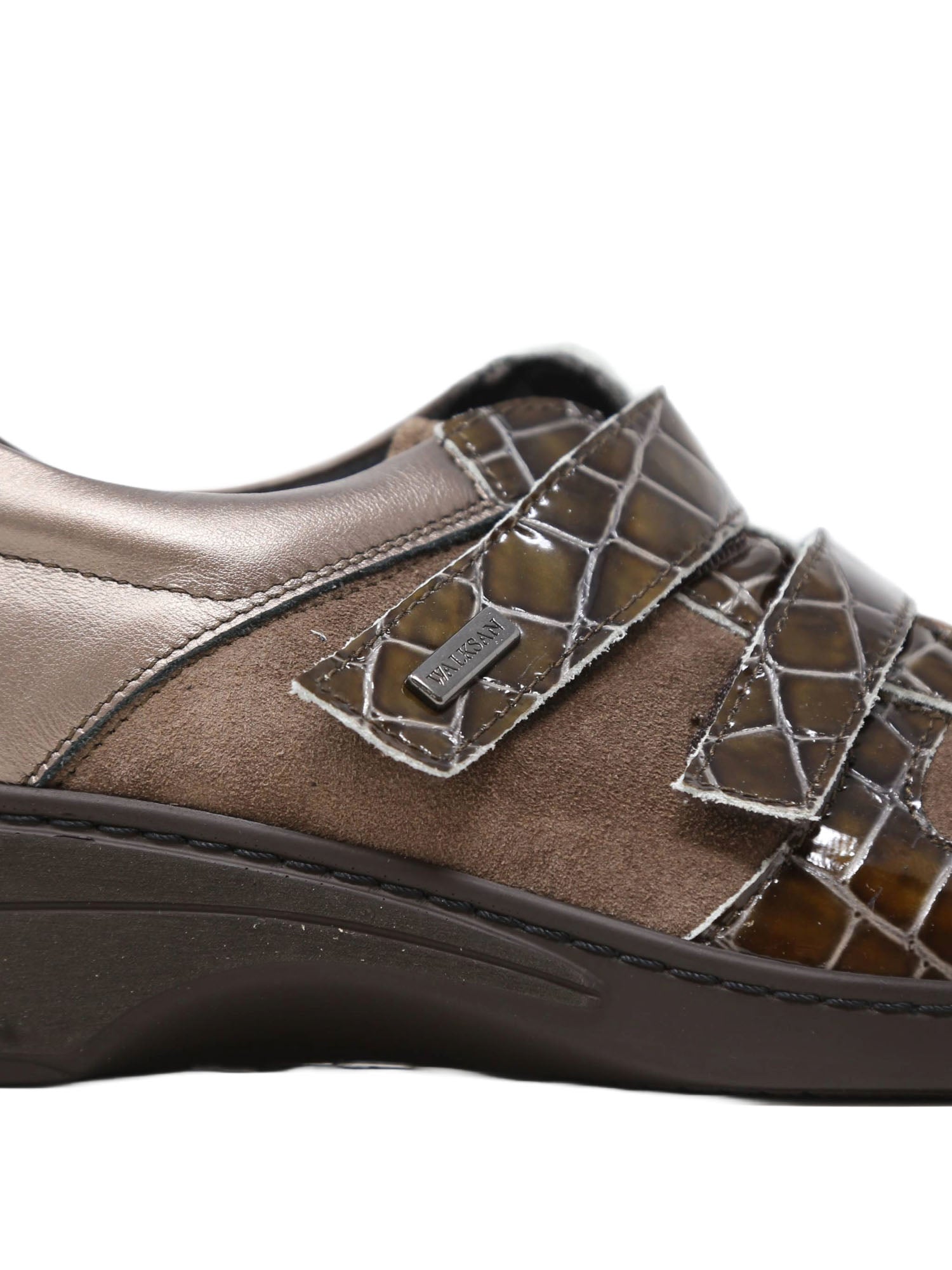 Scarpe con strappi Marrone Susimoda