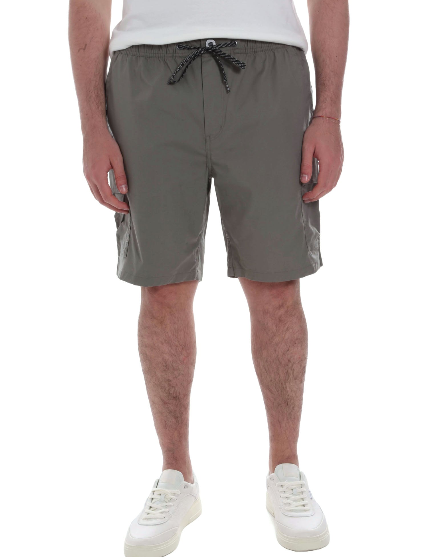 Bermuda Verde Skechers