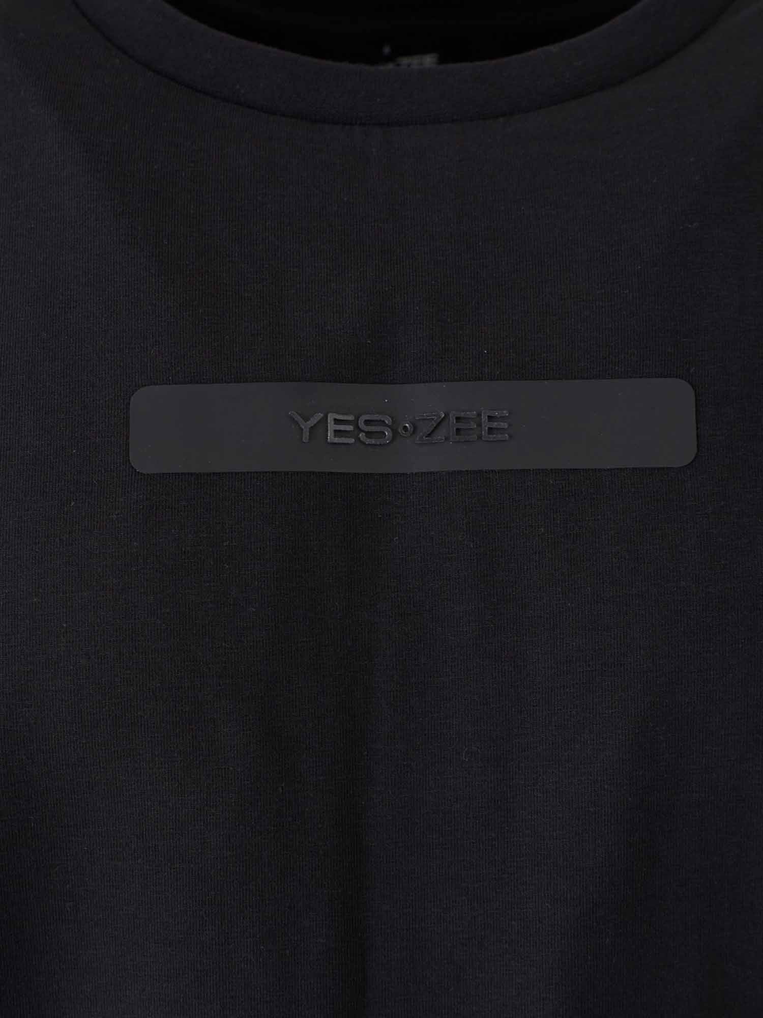 T-shirt Nero Yes-zee