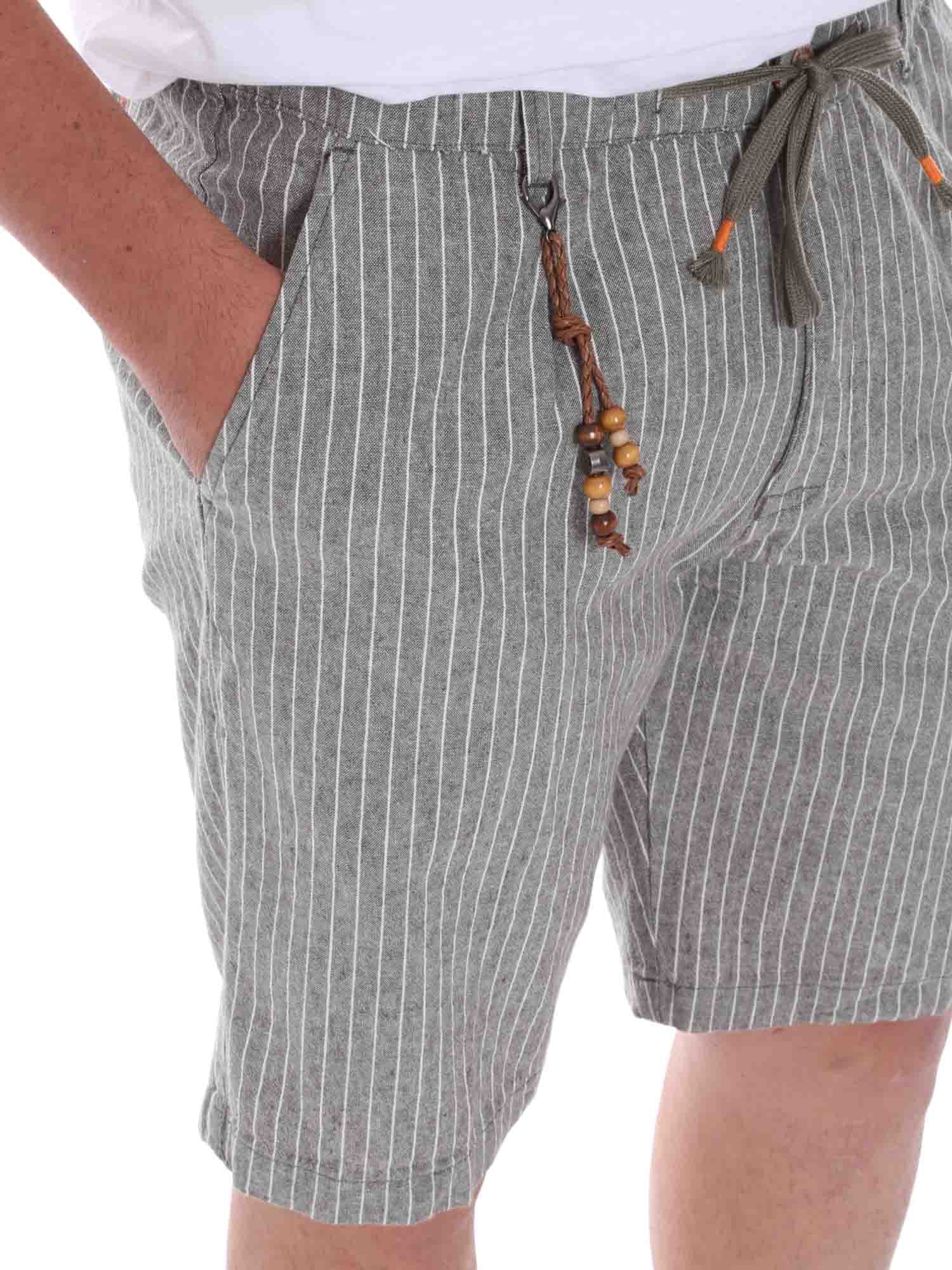 Bermuda Verde Yes-zee