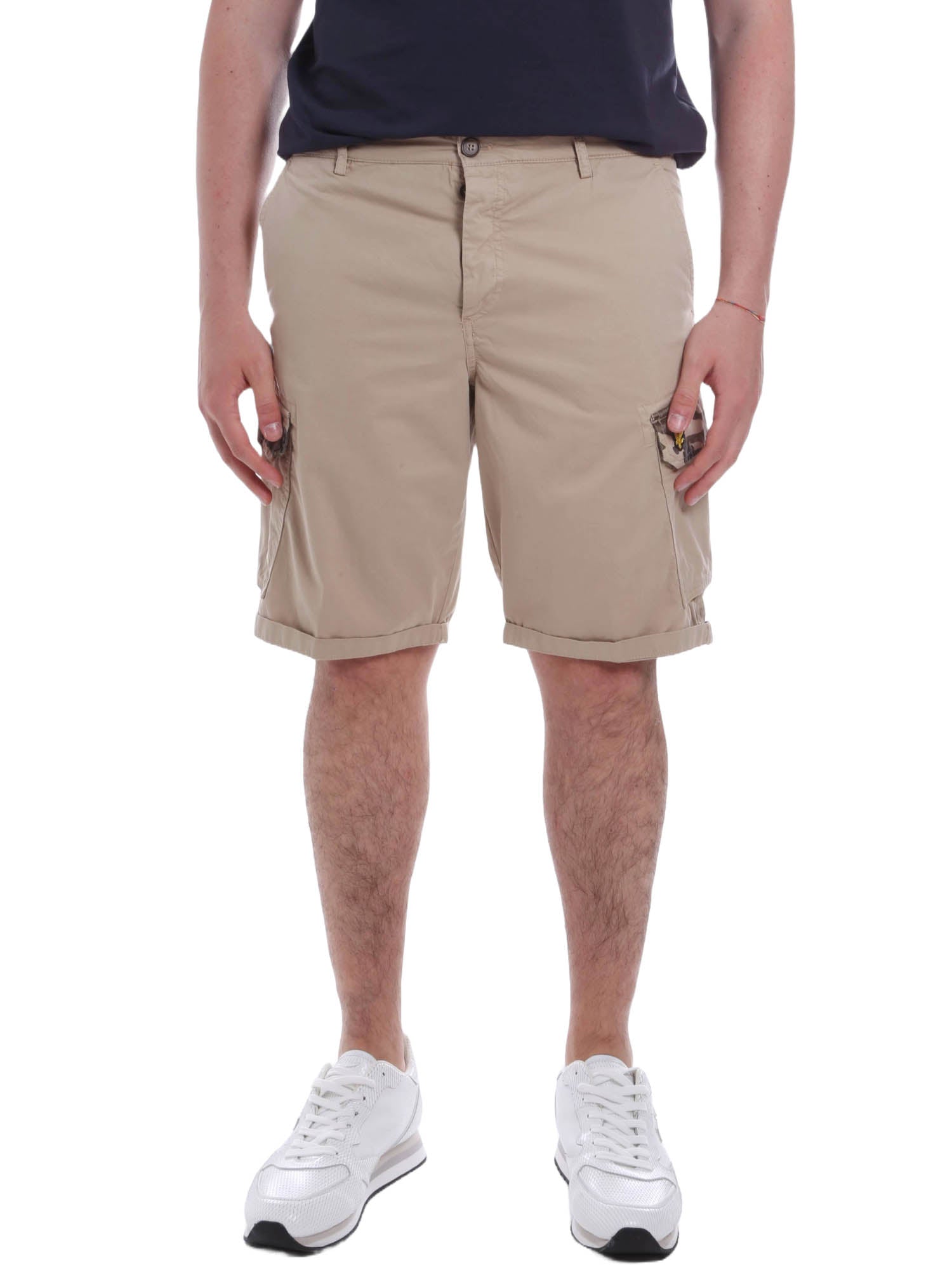 Bermuda Beige Lyle & Scott