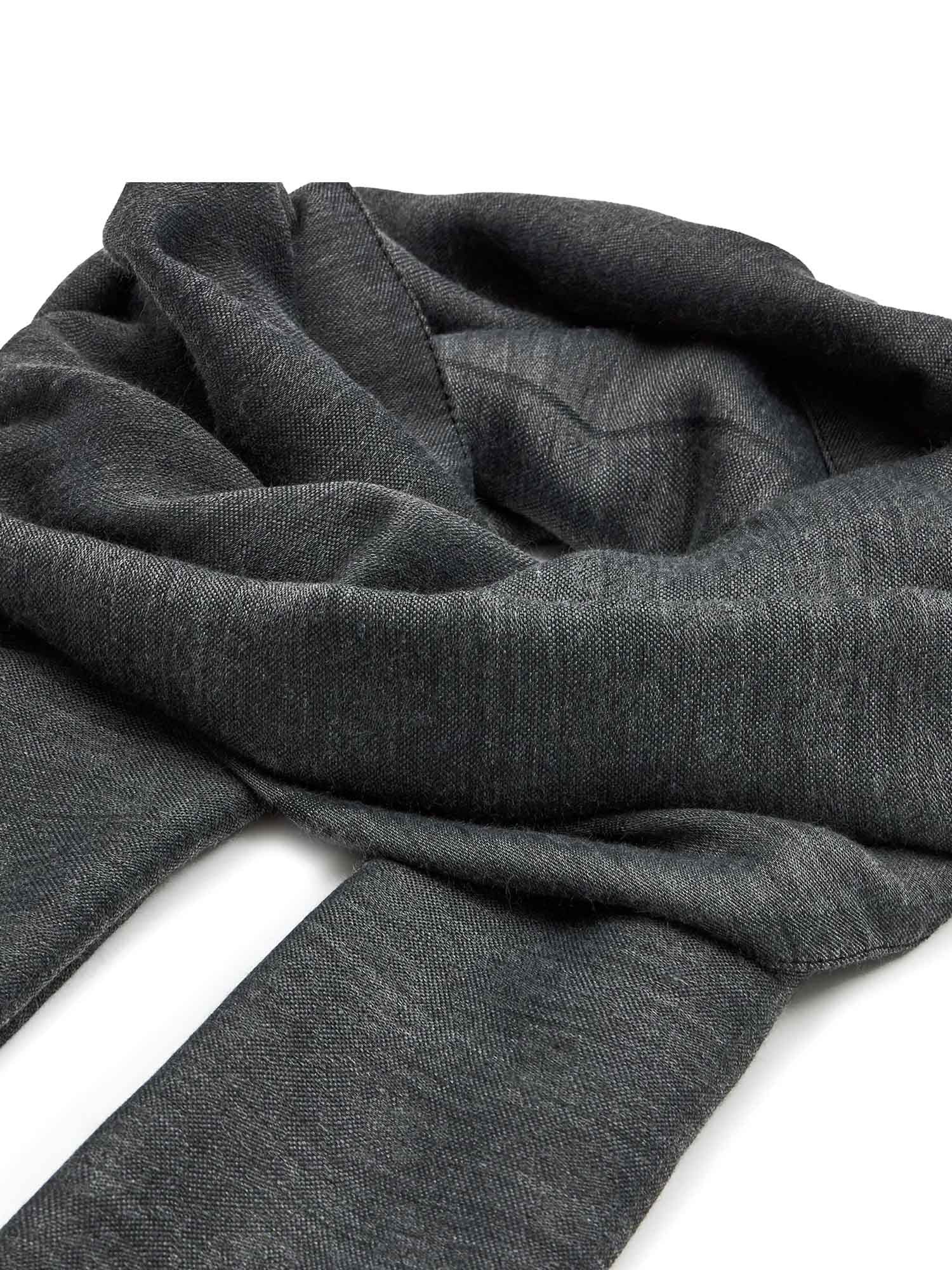 Foulard Grigio Guess