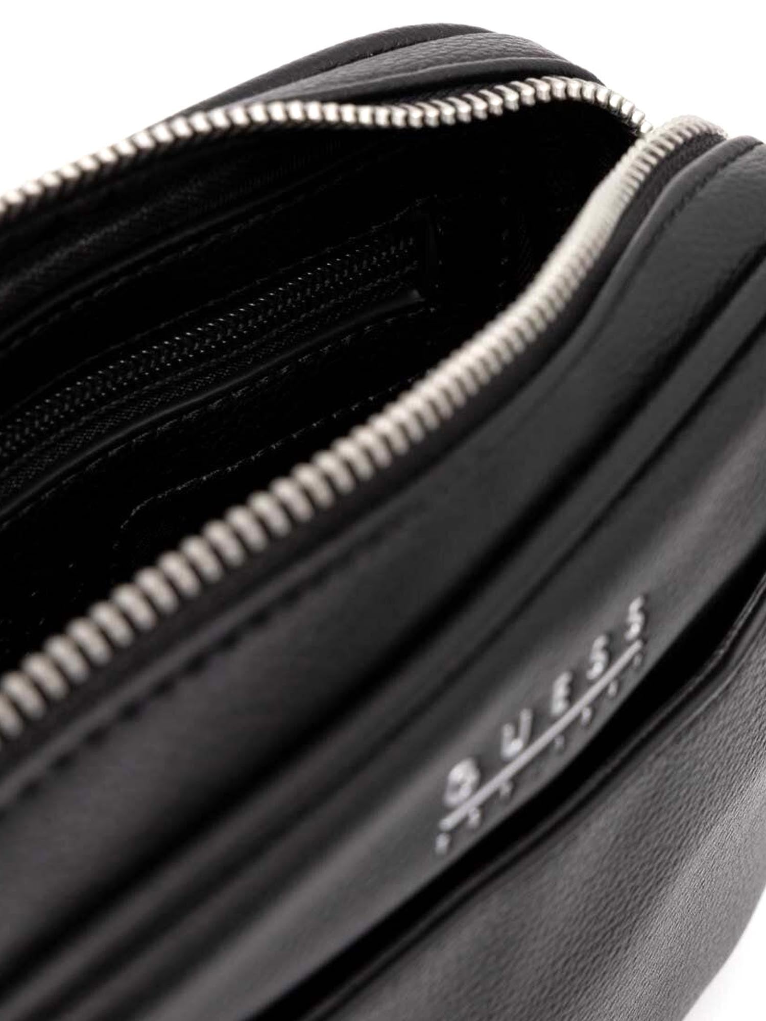 Pochette Nero Guess