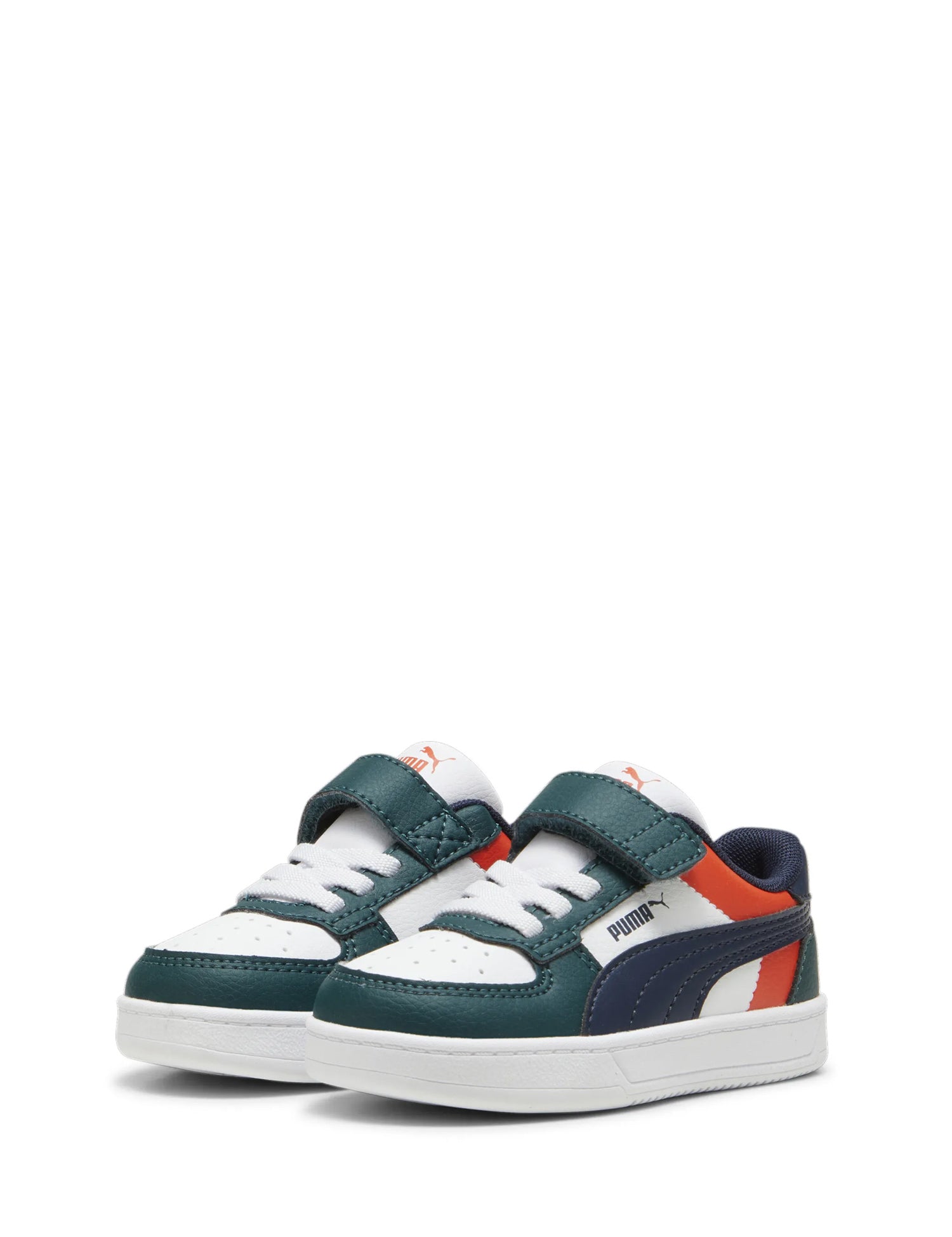 Scarpe con strappi Verde Puma