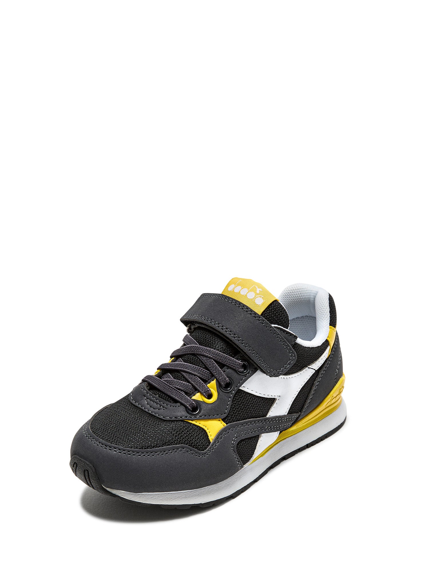 Scarpe con strappi Nero Diadora