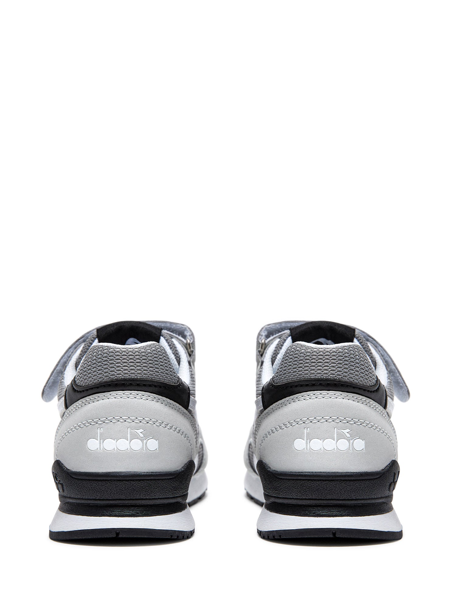 Scarpe con strappi Grigio Diadora