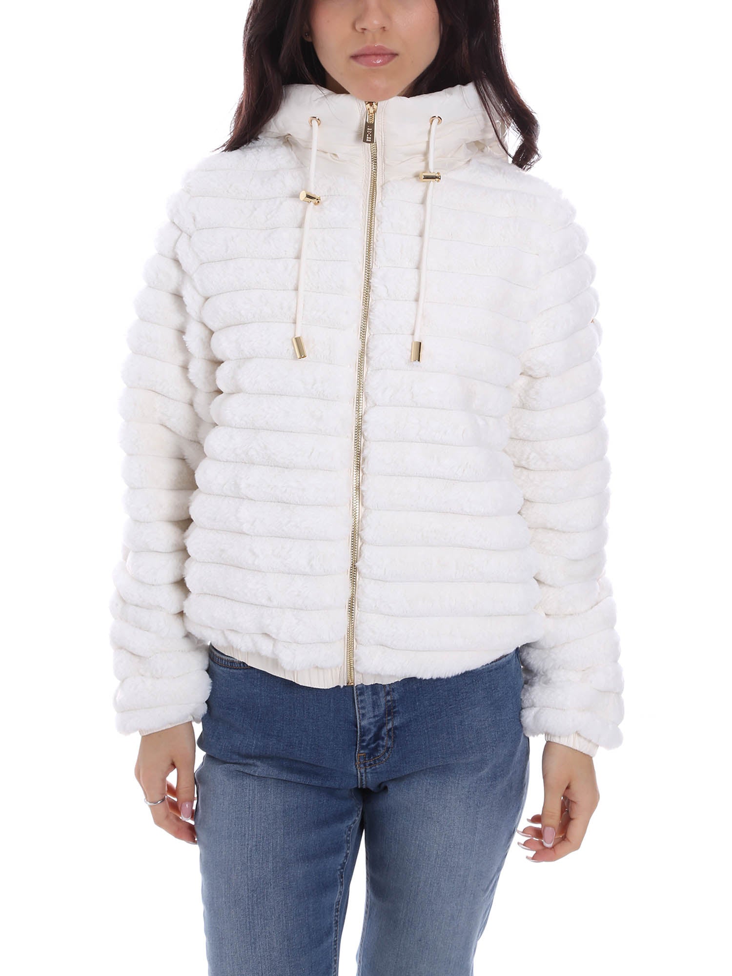 Pellicce Bianco Yes-zee