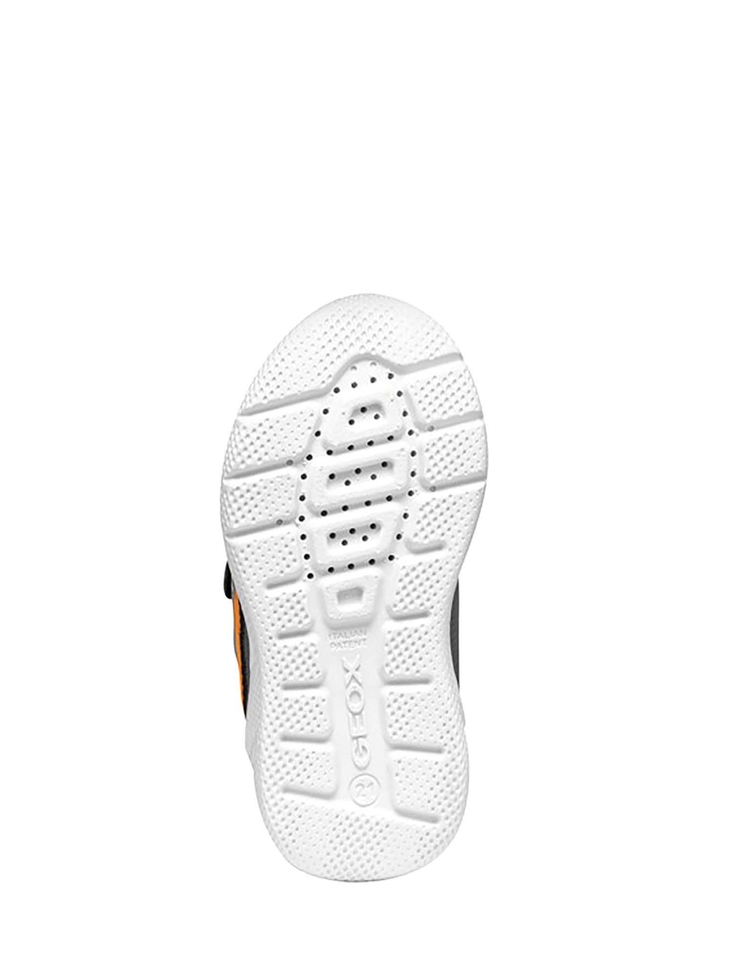 Scarpe con strappi Nero Geox