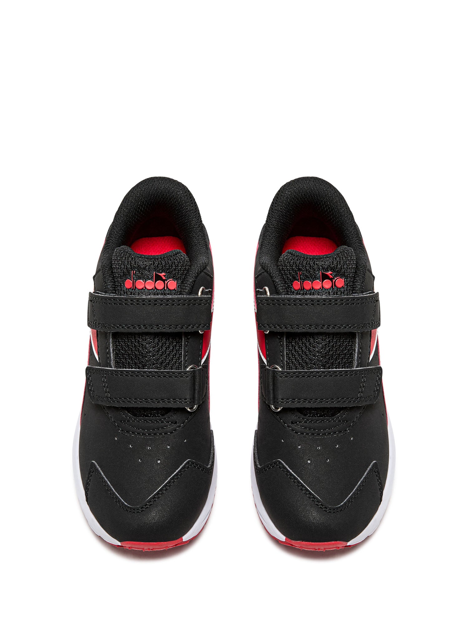 Scarpe con strappi Nero Diadora