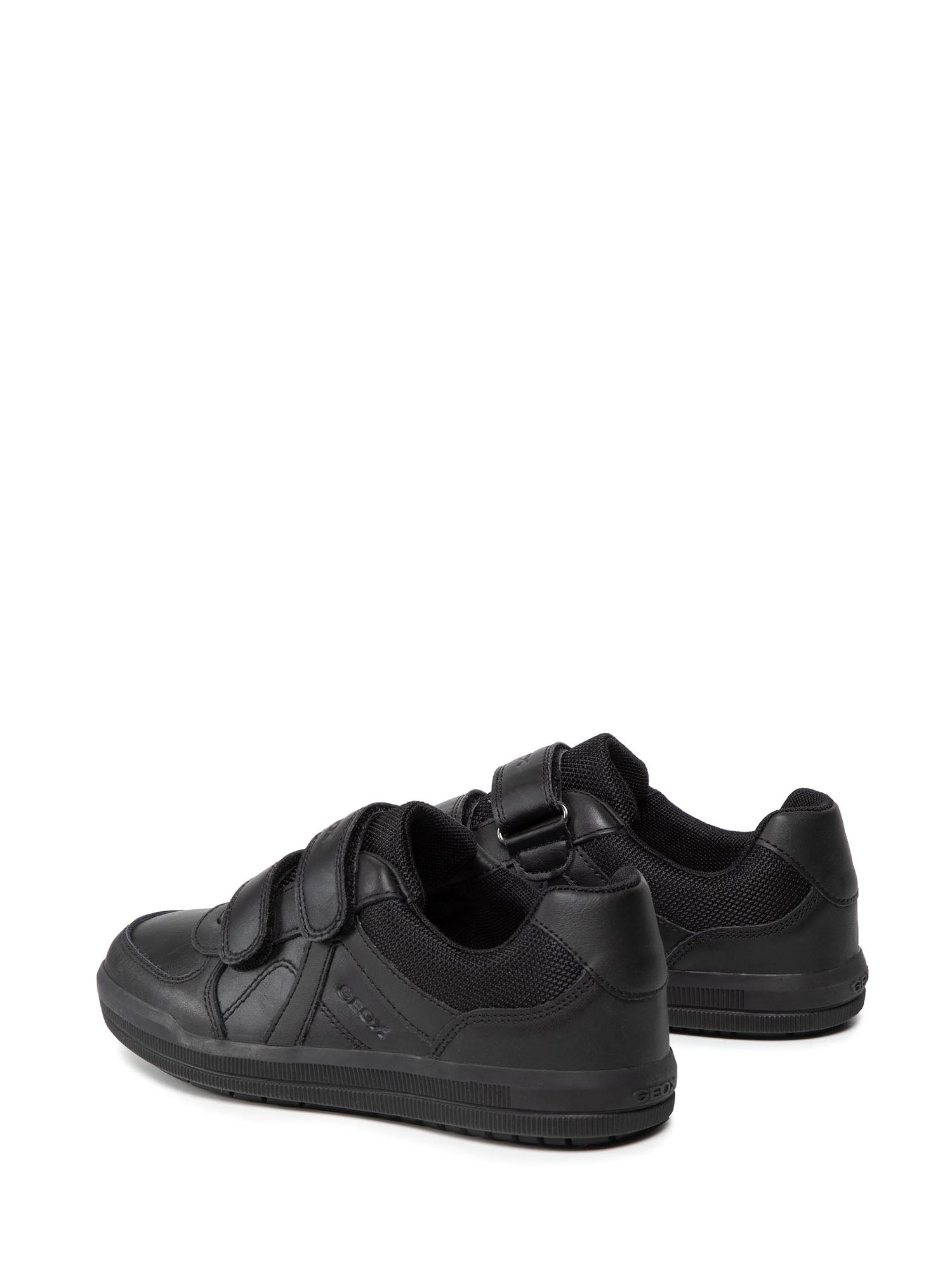 Scarpe con strappi Nero Geox