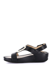 Sandali con strappi Nero Grunland