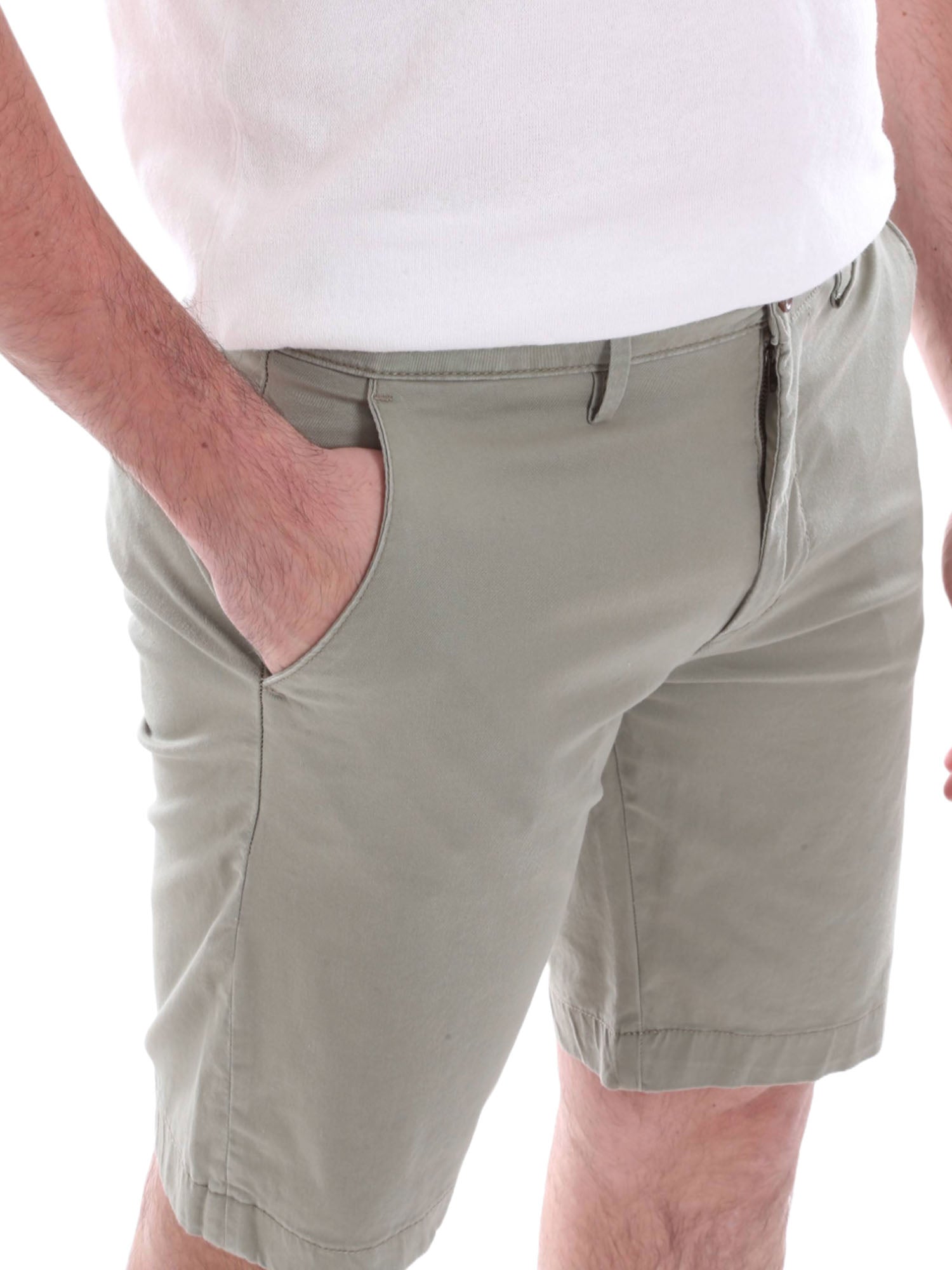 Bermuda Verde Chiaro Sseinse