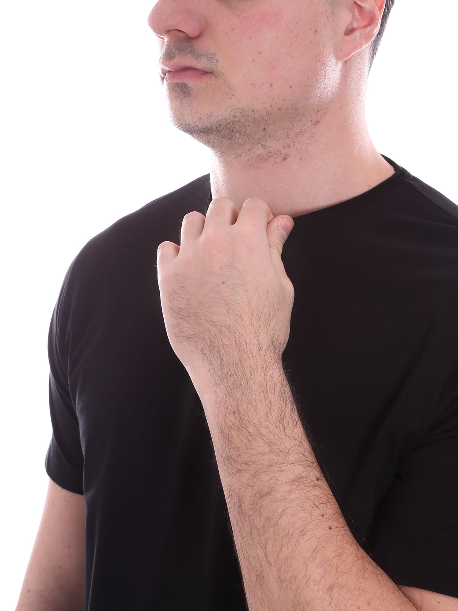 T-shirt Nero Sseinse