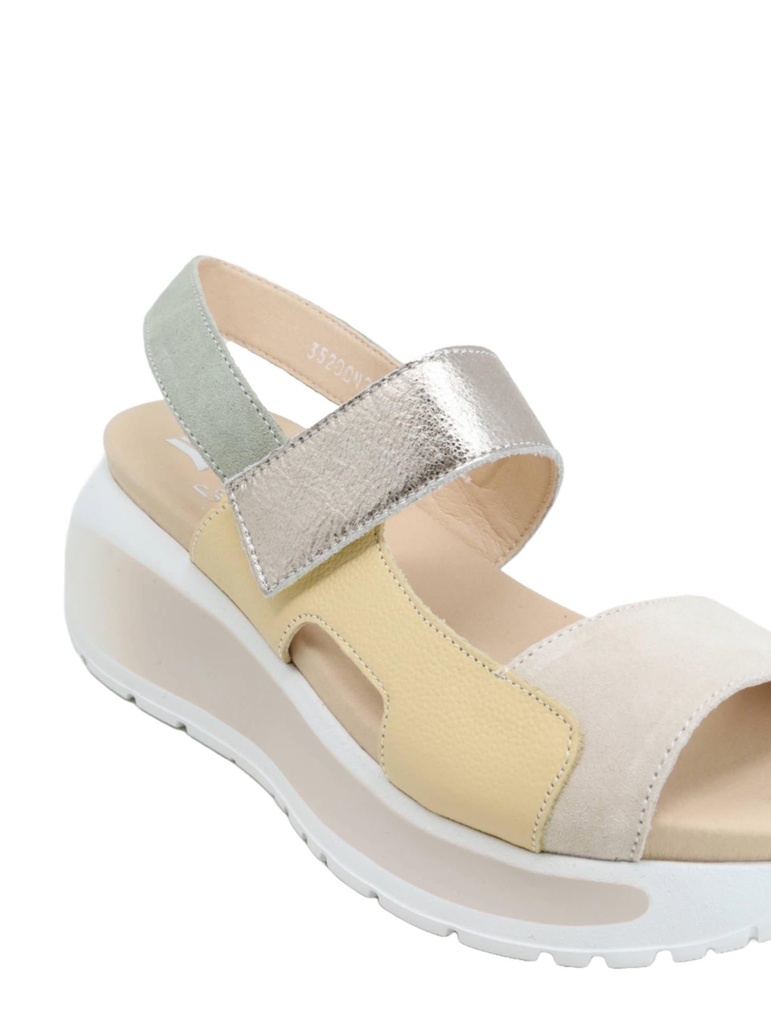 Sandali zeppa Beige Callaghan