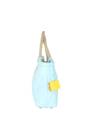 Shopper Celeste Gabs