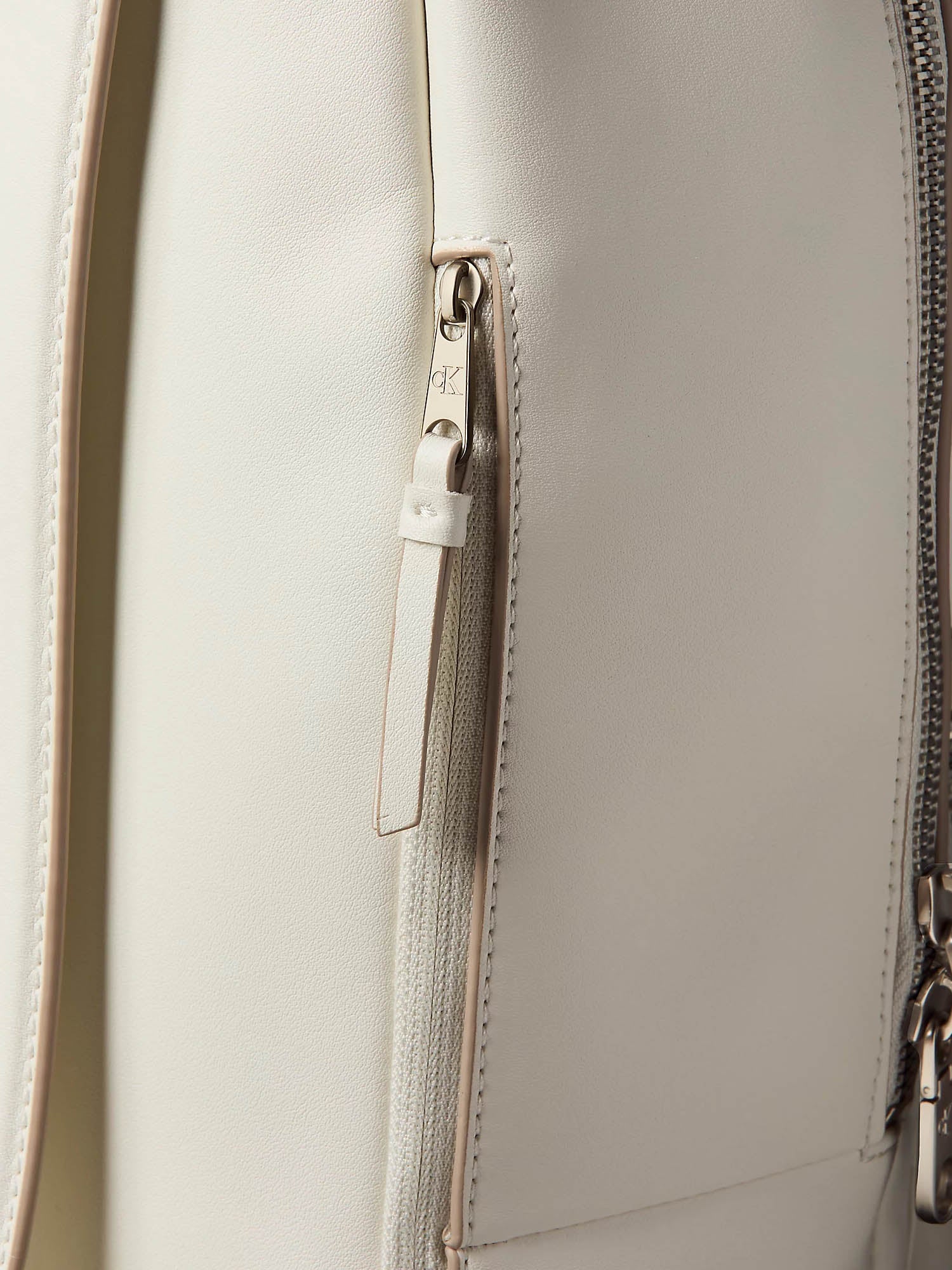Zaini Bianco Calvin Klein