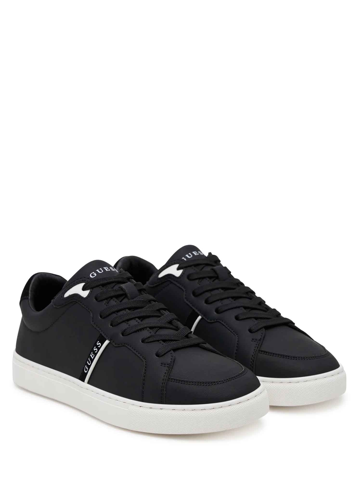 Sneakers Nero Guess