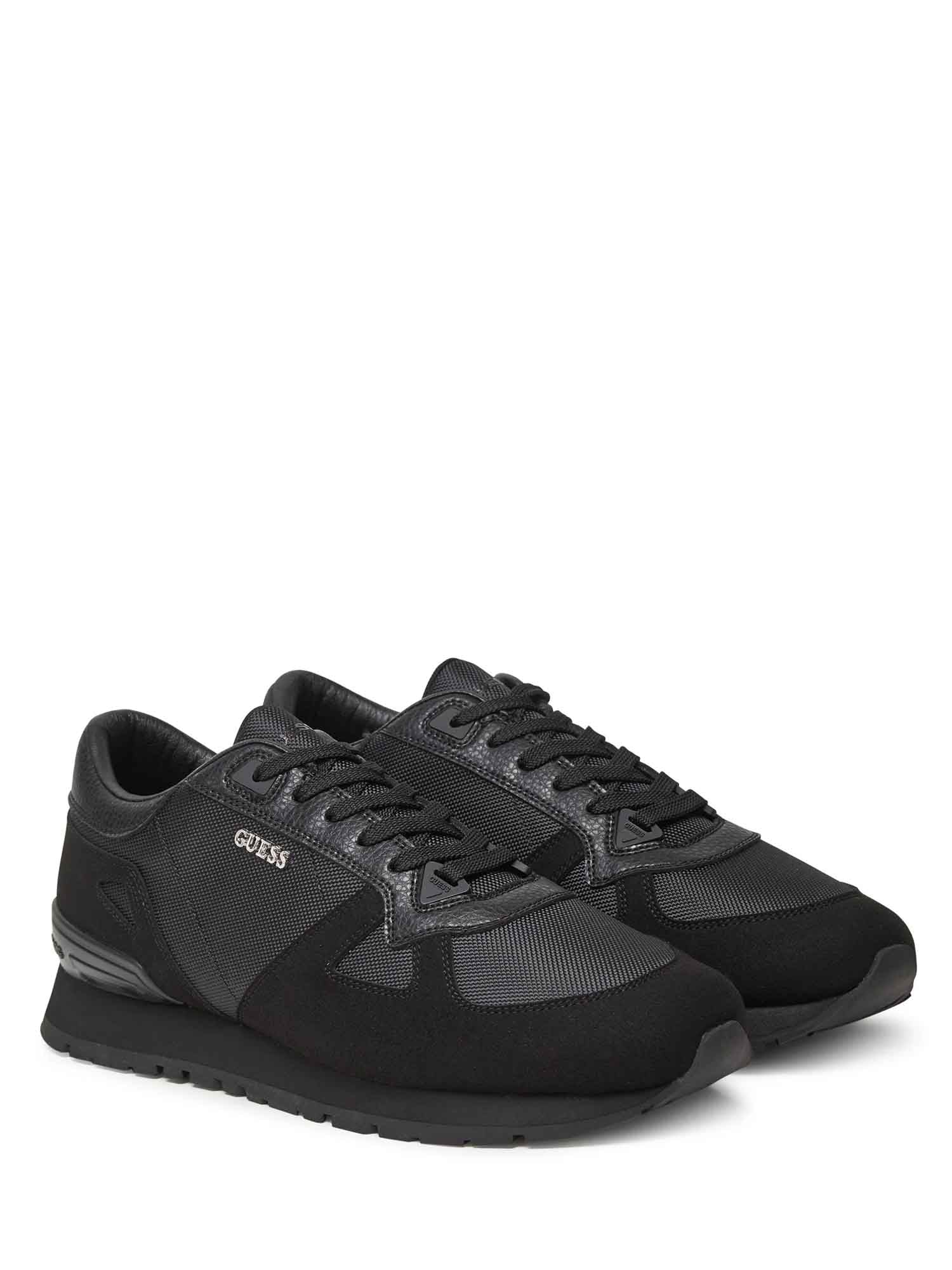 Sneakers Nero Guess