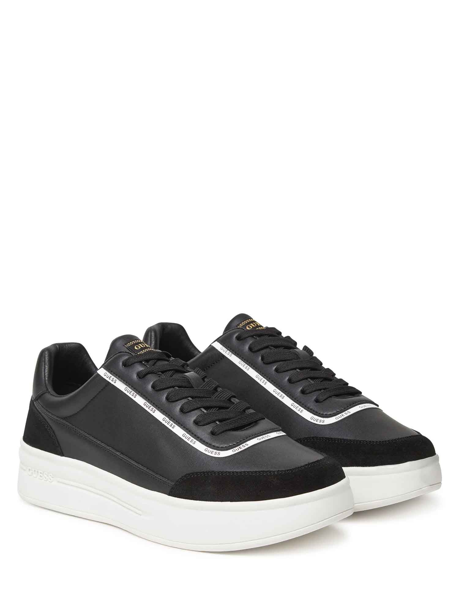 Sneakers Nero Guess
