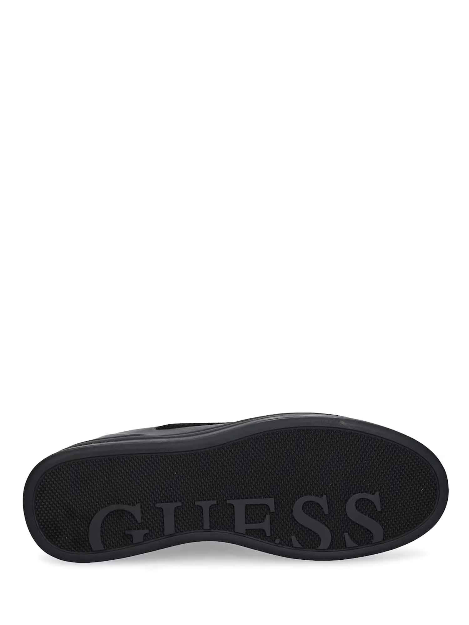 Sneakers Nero Guess