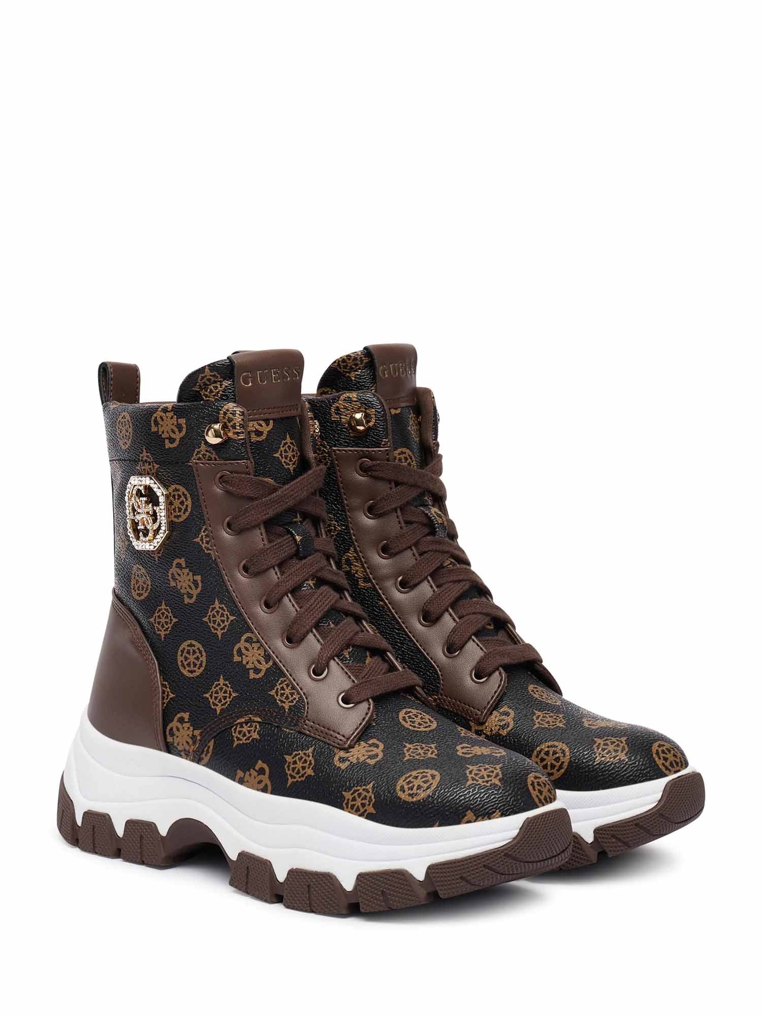 Anfibi Marrone Guess