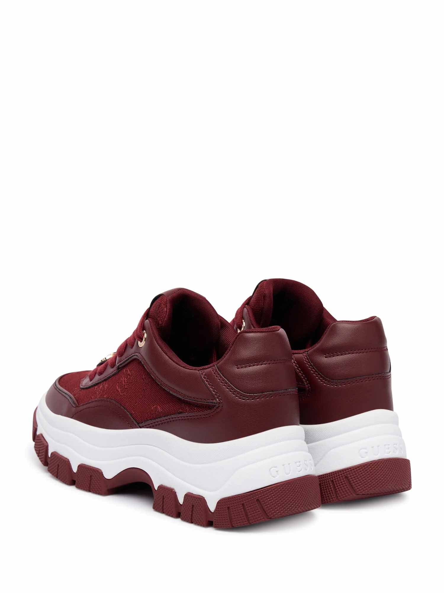 Sneakers Bordeaux Guess