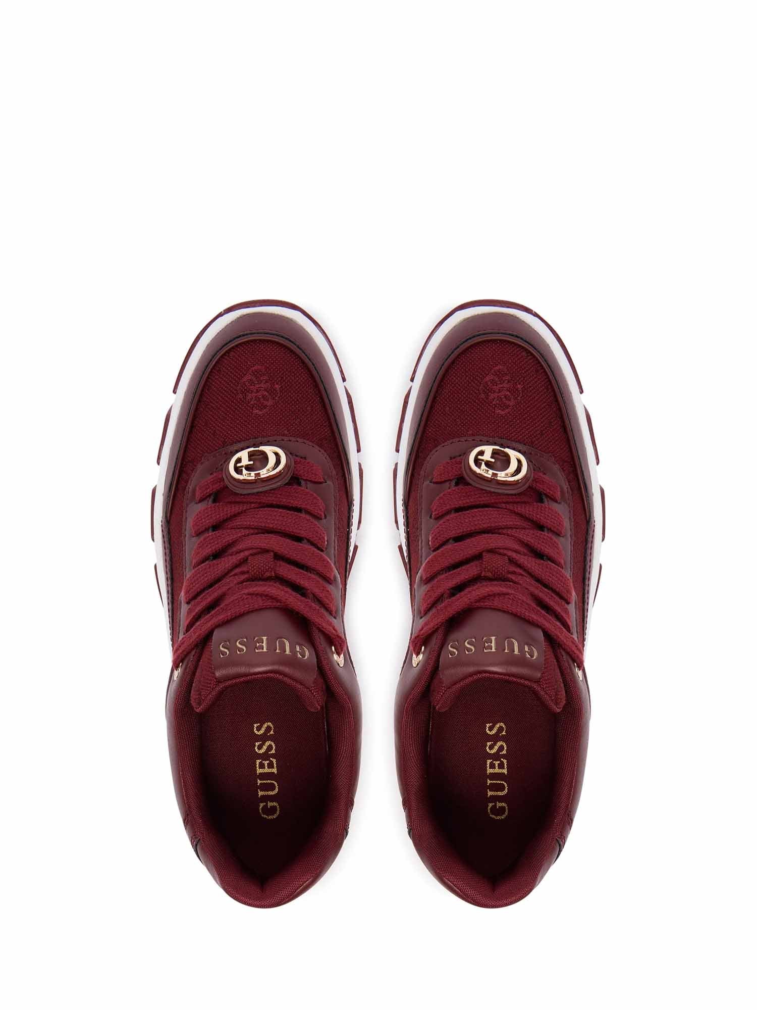 Sneakers Bordeaux Guess