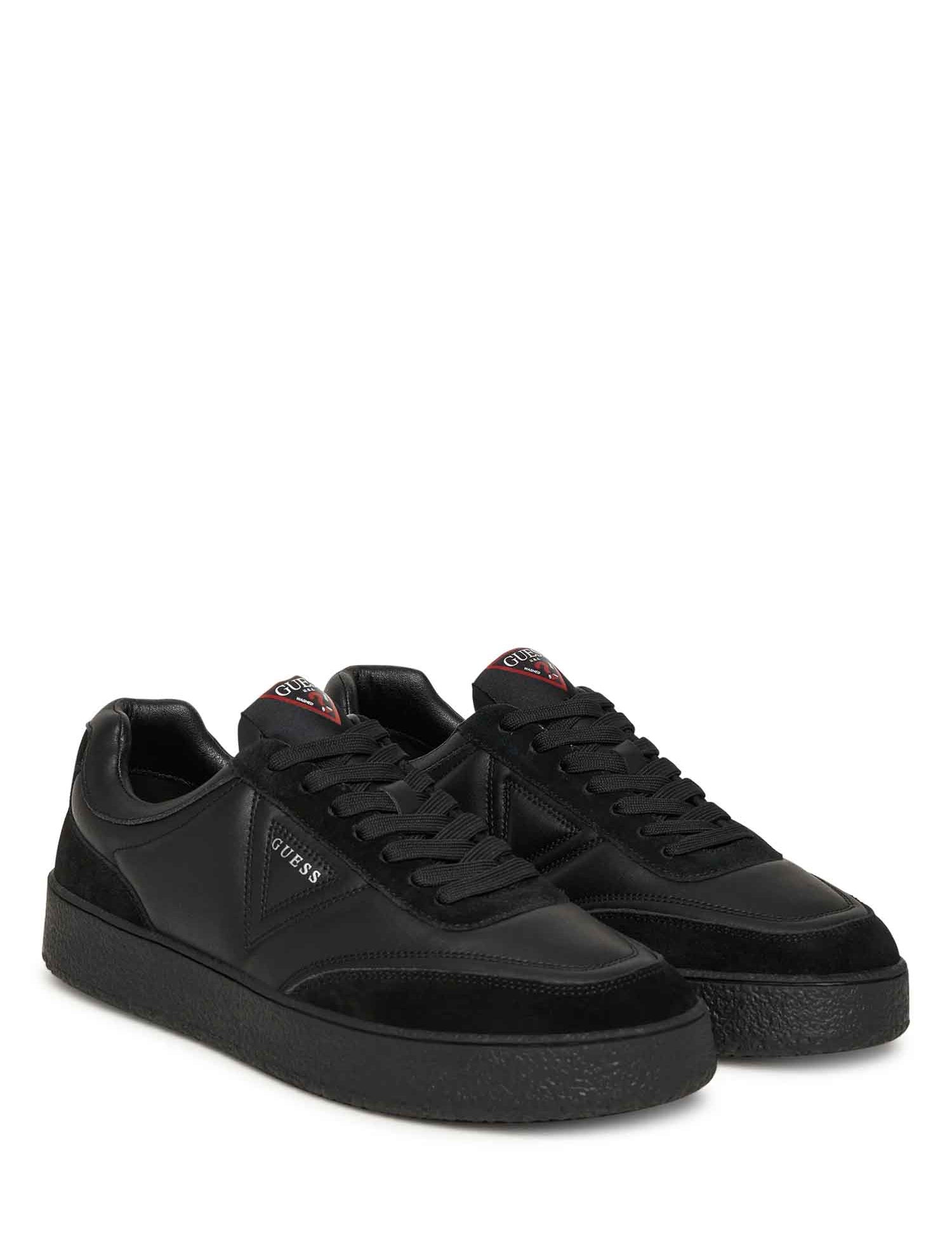 Sneakers Nero Guess