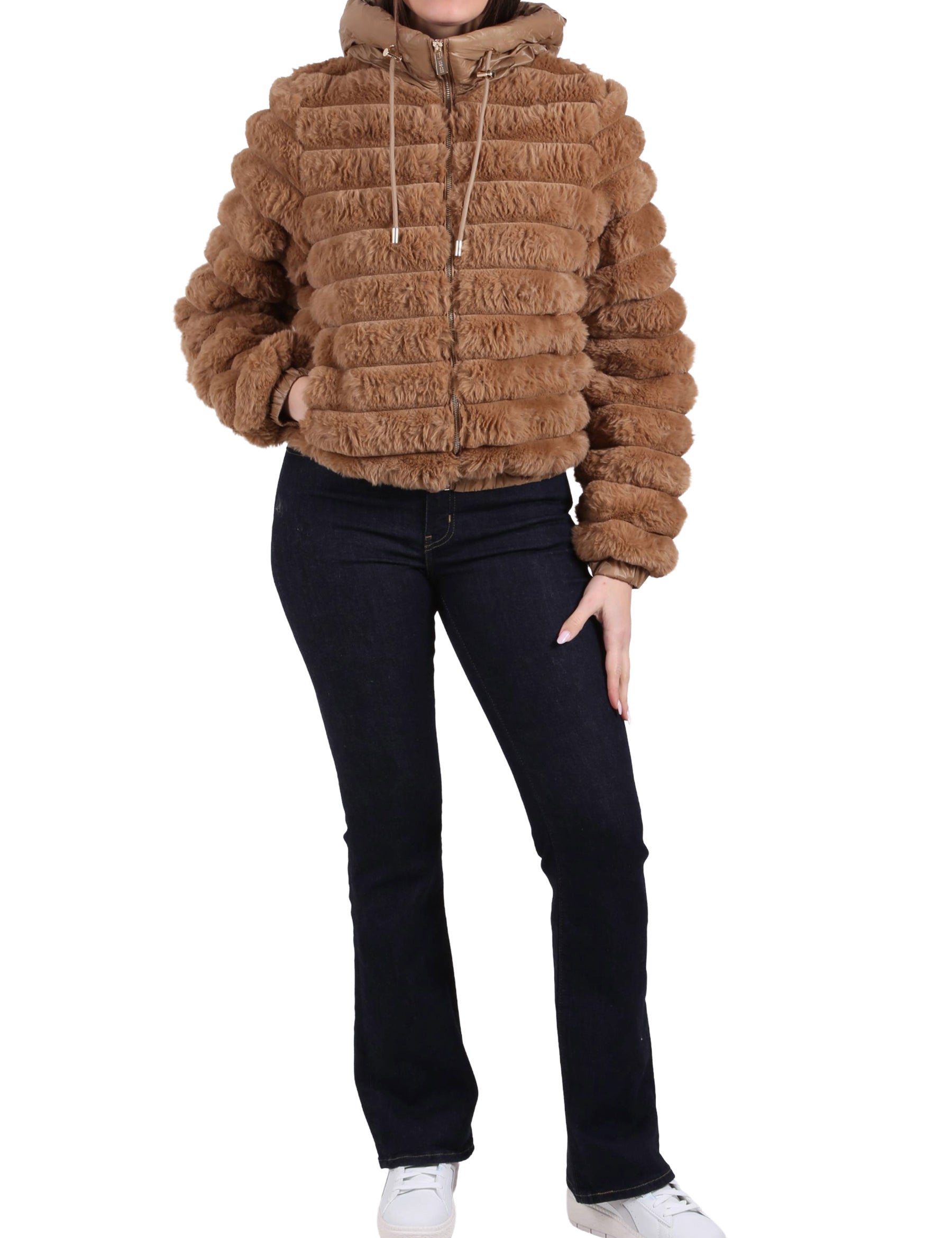 Pellicce Marrone Yes-zee