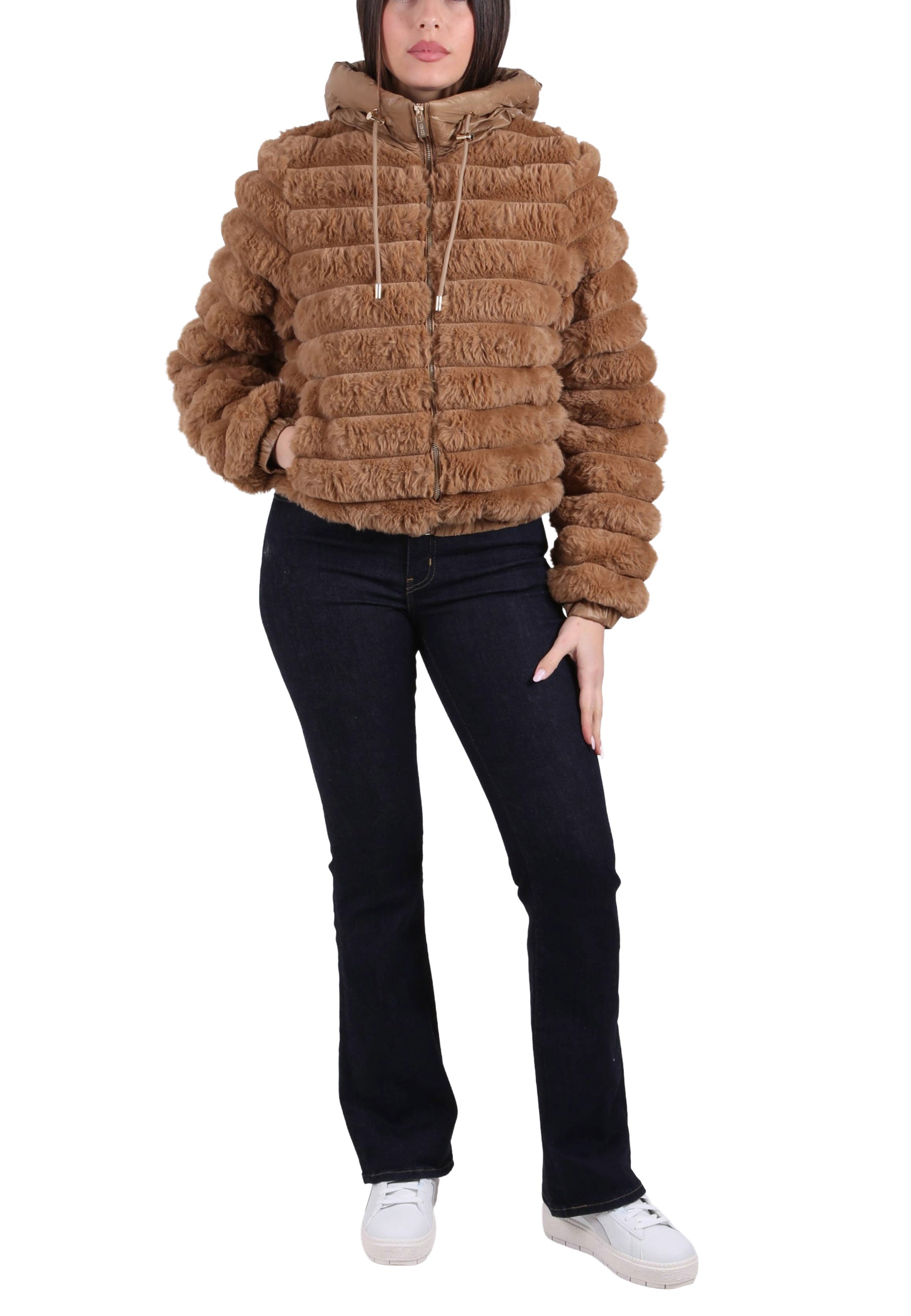 Pellicce Marrone Yes-zee