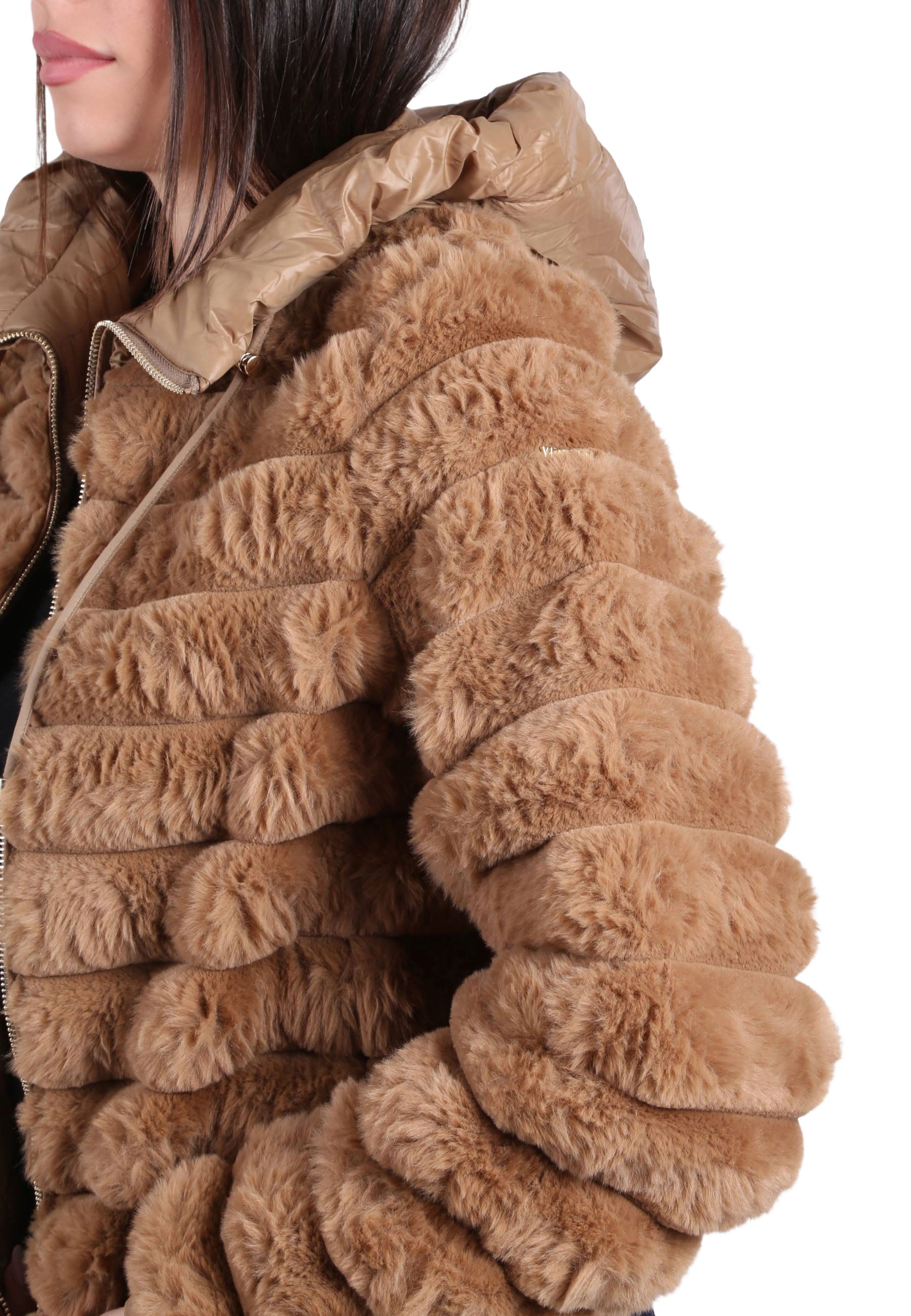 Pellicce Marrone Yes-zee