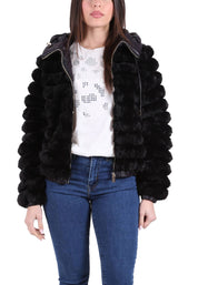 Pellicce Nero Yes-zee