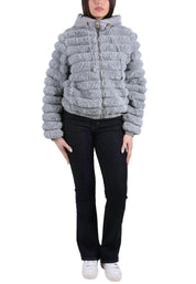 Pellicce Grigio Yes-zee