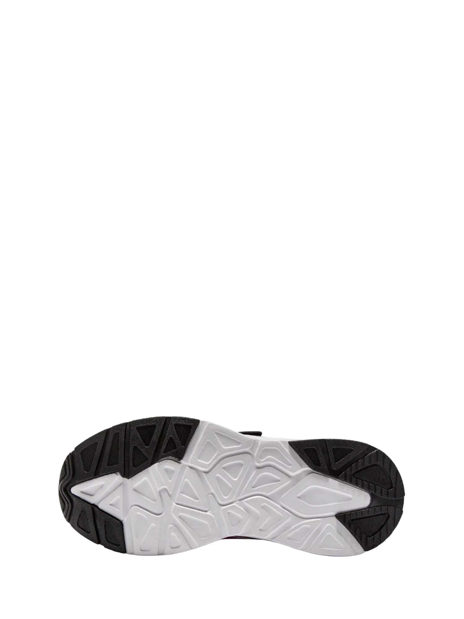 Scarpe con strappi Nero Diadora