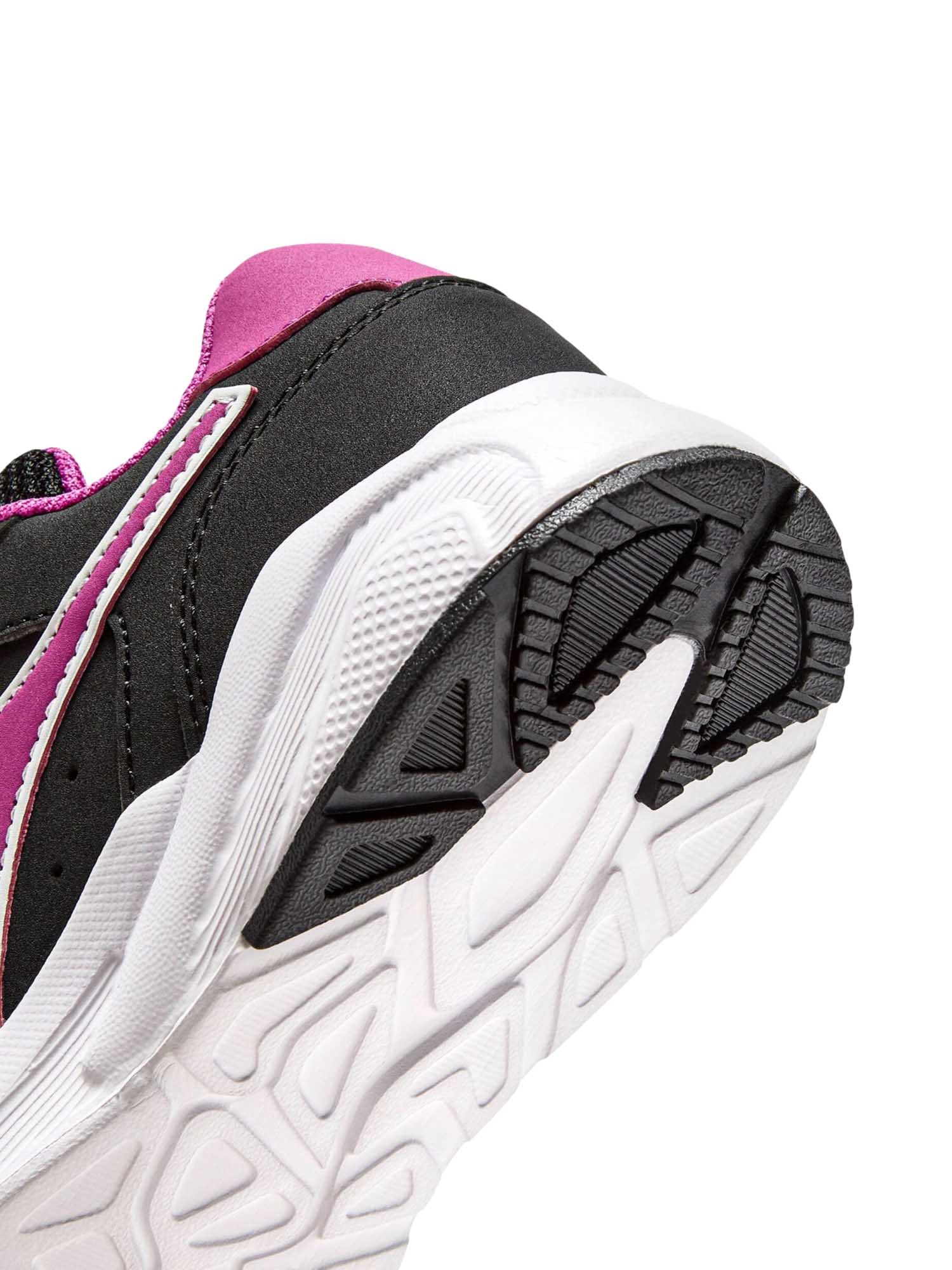 Scarpe con strappi Nero Diadora