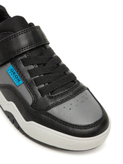 Scarpe con strappi Nero Geox