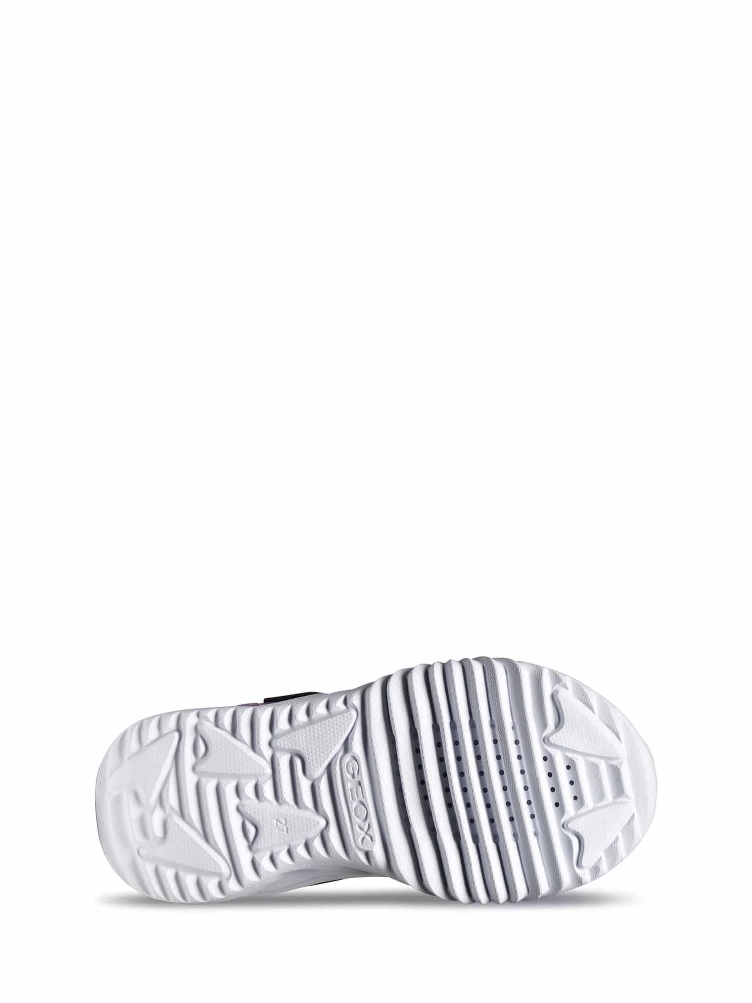 Scarpe con strappi Nero Geox