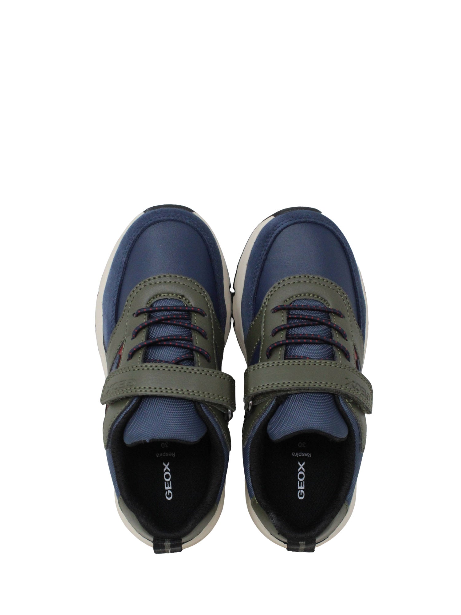 Scarpe con strappi Verde Geox