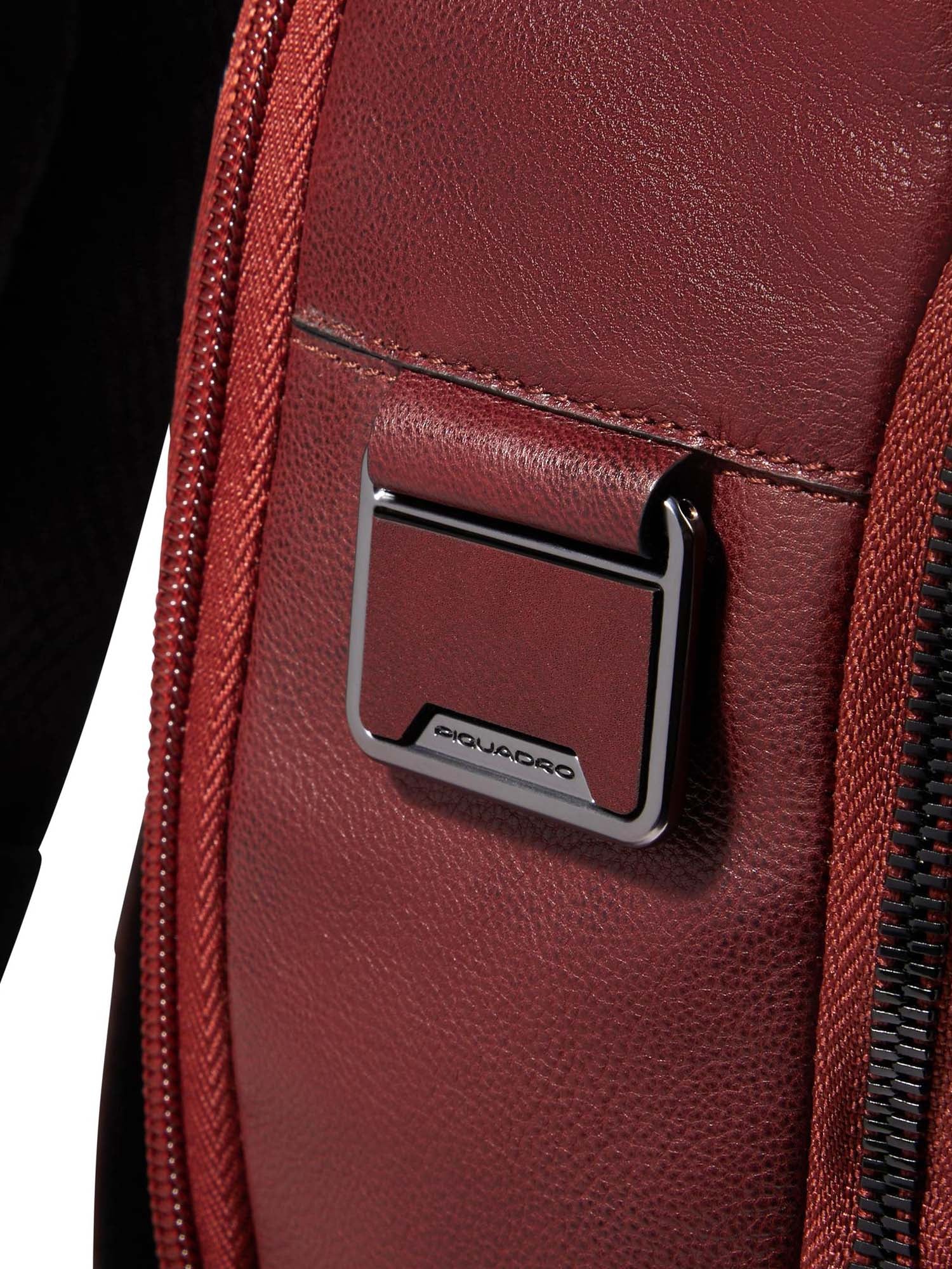 Zaini Marrone Piquadro